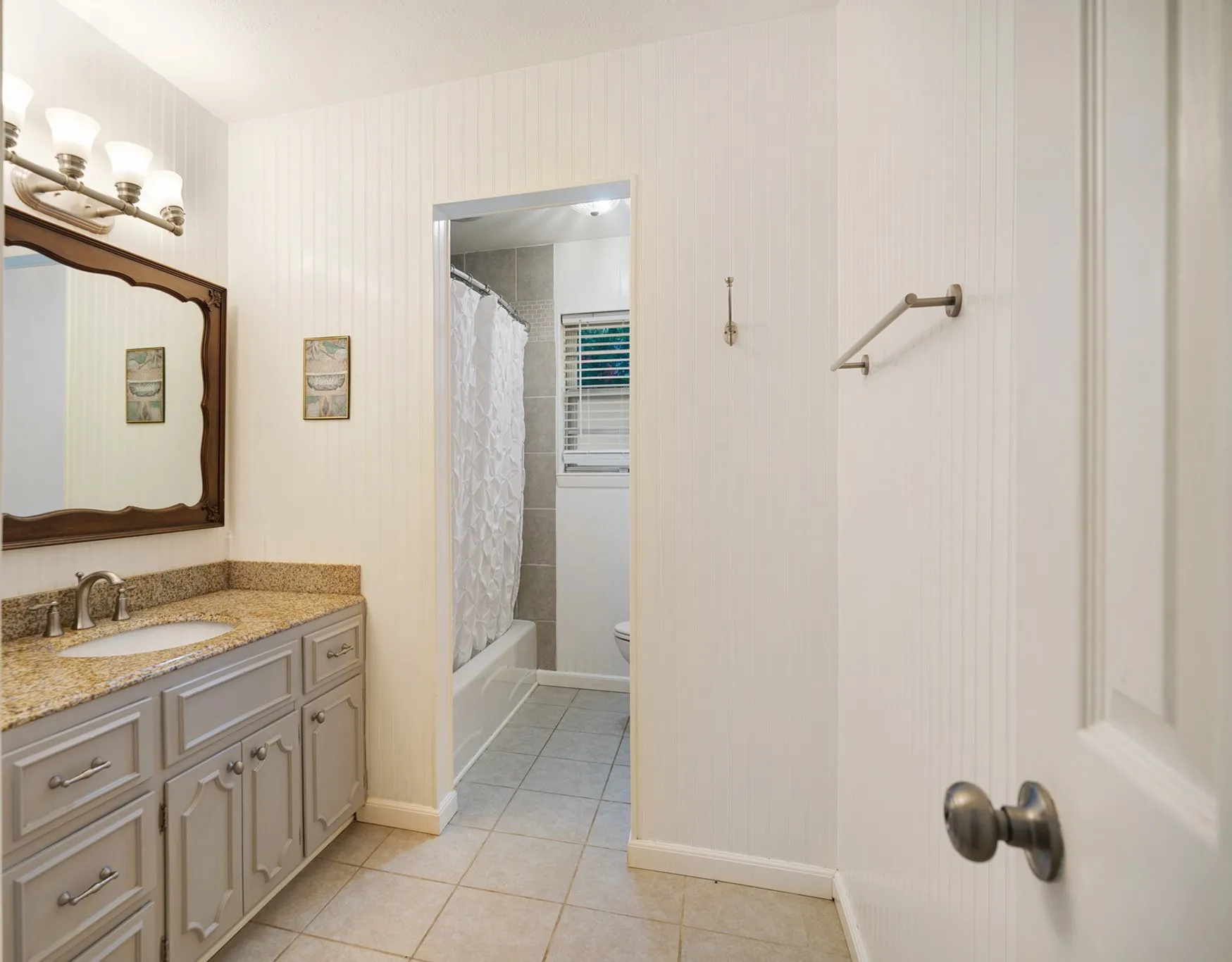 Single Family Residence For Sale in Lamar County , 5880 Pine Mill Road, Reno, Texas 75462, 3 Bedroom, 2 Bathroom, 2 Garage spaces, 2,082 Sqft, built in 1967, mls#21330591, Real Estate Agent in Reno, Homes For Sale in Lamar county, Homes For Sale in Reno, Realtor in Reno Texas, Real Estate Brokerage Independent Realty Texas, Luminita Cordes Realtor