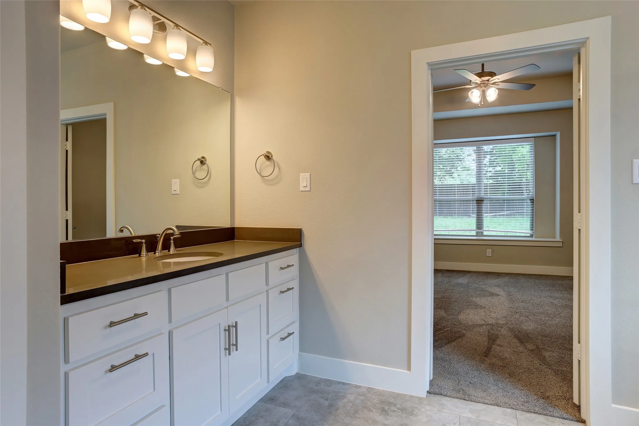 Single Family Residence For Sale in Collin County , 410 Mercer Drive, Josephine, Texas 75173, 4 Bedroom, 3 Bathroom, 2 Garage spaces, 2,679 Sqft, built in 2022, mls#21331706, Real Estate Agent in Josephine, Homes For Sale in Collin county, Homes For Sale in Josephine, Realtor in Josephine Texas, Real Estate Brokerage Independent Realty Texas, Luminita Cordes Realtor