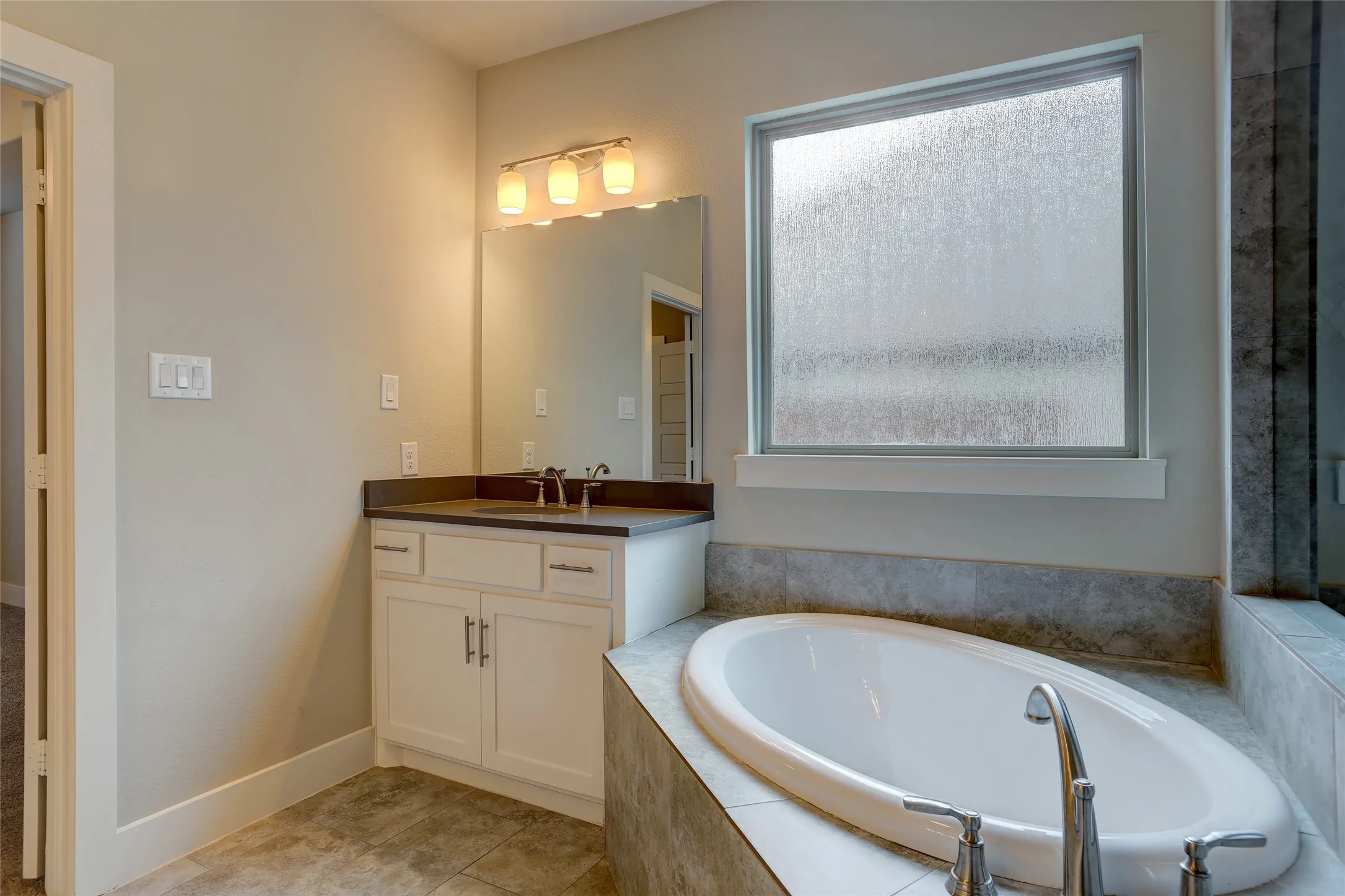Single Family Residence For Sale in Collin County , 410 Mercer Drive, Josephine, Texas 75173, 4 Bedroom, 3 Bathroom, 2 Garage spaces, 2,679 Sqft, built in 2022, mls#21331706, Real Estate Agent in Josephine, Homes For Sale in Collin county, Homes For Sale in Josephine, Realtor in Josephine Texas, Real Estate Brokerage Independent Realty Texas, Luminita Cordes Realtor