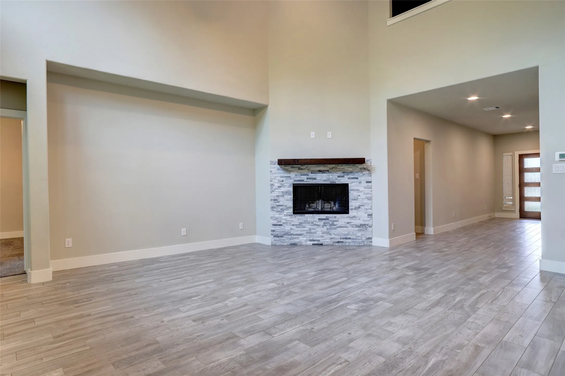 Single Family Residence For Sale in Collin County , 410 Mercer Drive, Josephine, Texas 75173, 4 Bedroom, 3 Bathroom, 2 Garage spaces, 2,679 Sqft, built in 2022, mls#21331706, Real Estate Agent in Josephine, Homes For Sale in Collin county, Homes For Sale in Josephine, Realtor in Josephine Texas, Real Estate Brokerage Independent Realty Texas, Luminita Cordes Realtor