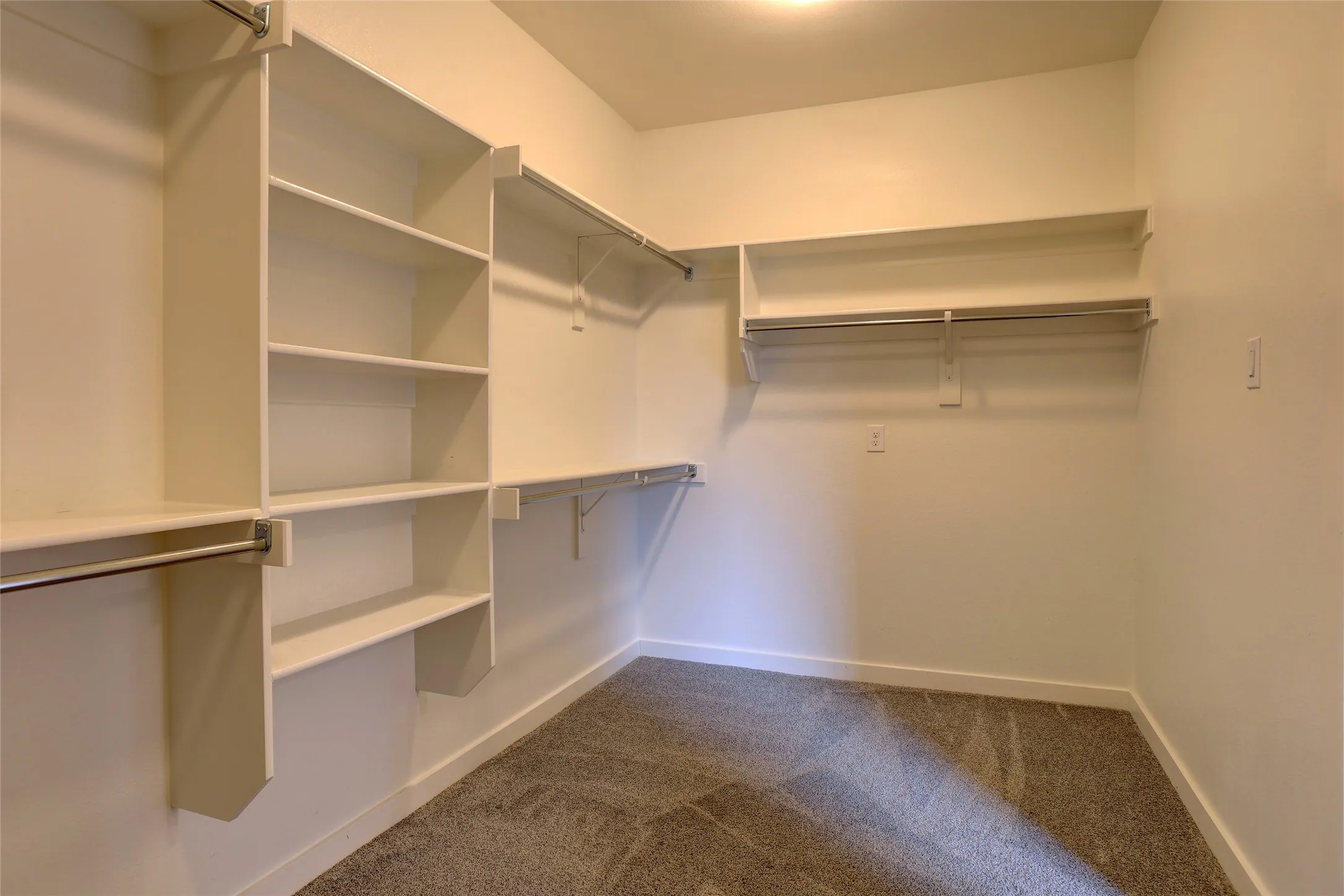 Single Family Residence For Sale in Collin County , 410 Mercer Drive, Josephine, Texas 75173, 4 Bedroom, 3 Bathroom, 2 Garage spaces, 2,679 Sqft, built in 2022, mls#21331706, Real Estate Agent in Josephine, Homes For Sale in Collin county, Homes For Sale in Josephine, Realtor in Josephine Texas, Real Estate Brokerage Independent Realty Texas, Luminita Cordes Realtor