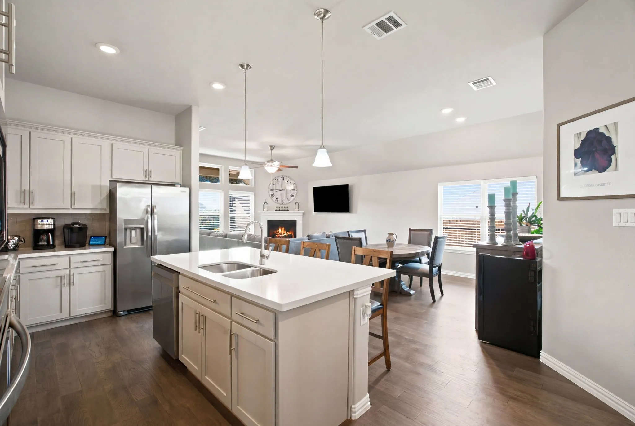 Single Family Residence For Sale in Denton County , 6608 Woodmere Court, Denton, Texas 76226, 4 Bedroom, 3 Bathroom, 2 Garage spaces, 2,224 Sqft, built in 2020, mls#21328846, Real Estate Agent in Denton, Homes For Sale in Denton county, Homes For Sale in Denton, Realtor in Denton Texas, Real Estate Brokerage Independent Realty Texas, Luminita Cordes Realtor