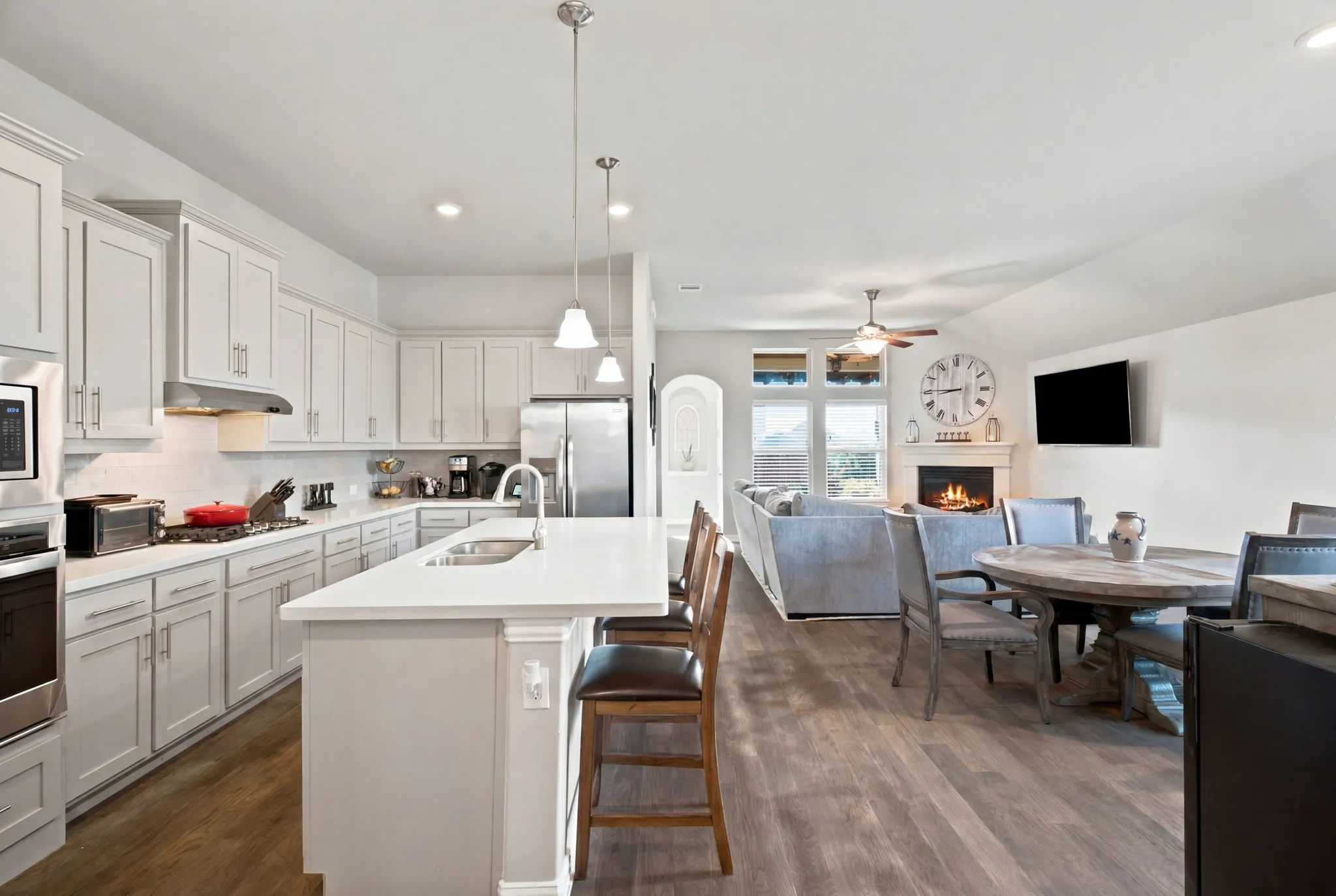 Single Family Residence For Sale in Denton County , 6608 Woodmere Court, Denton, Texas 76226, 4 Bedroom, 3 Bathroom, 2 Garage spaces, 2,224 Sqft, built in 2020, mls#21328846, Real Estate Agent in Denton, Homes For Sale in Denton county, Homes For Sale in Denton, Realtor in Denton Texas, Real Estate Brokerage Independent Realty Texas, Luminita Cordes Realtor
