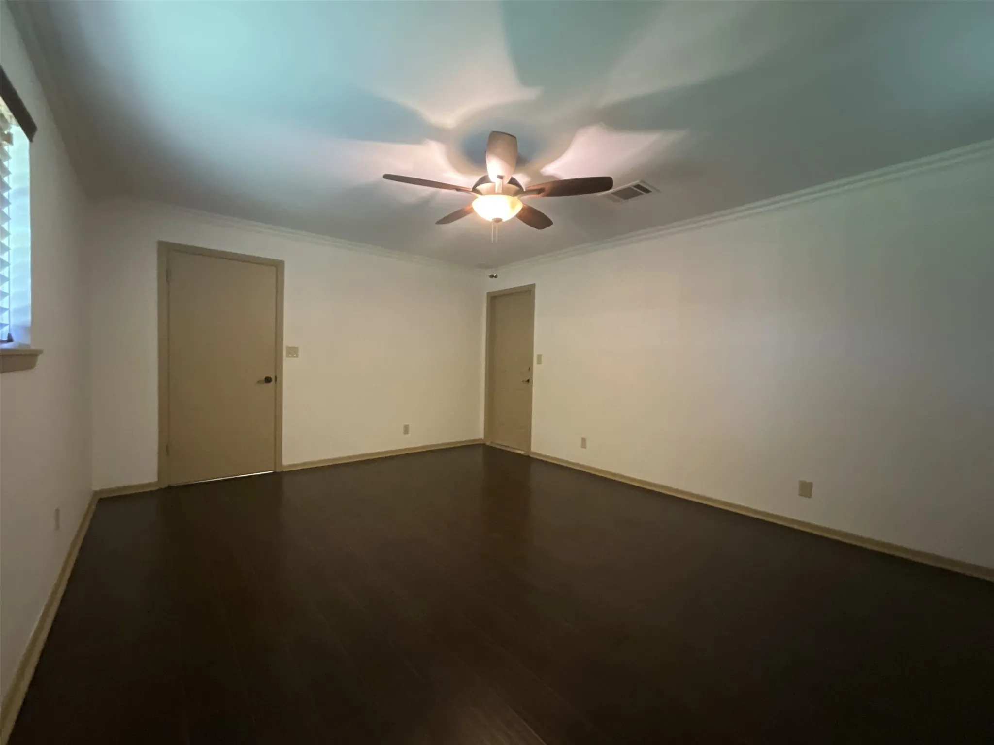 Single Family Residence For Rent in Van Zandt County , 530 Hilliard Drive, Canton, Texas 75103, 4 Bedroom, 3 Bathroom, 2 Garage spaces, 2,713 Sqft, built in 1979, mls#21329889, Real Estate Agent in Canton, Homes For Rent in Van Zandt county, Homes For Rent in Canton, Realtor in Canton Texas, Real Estate Brokerage Independent Realty Texas, Luminita Cordes Realtor