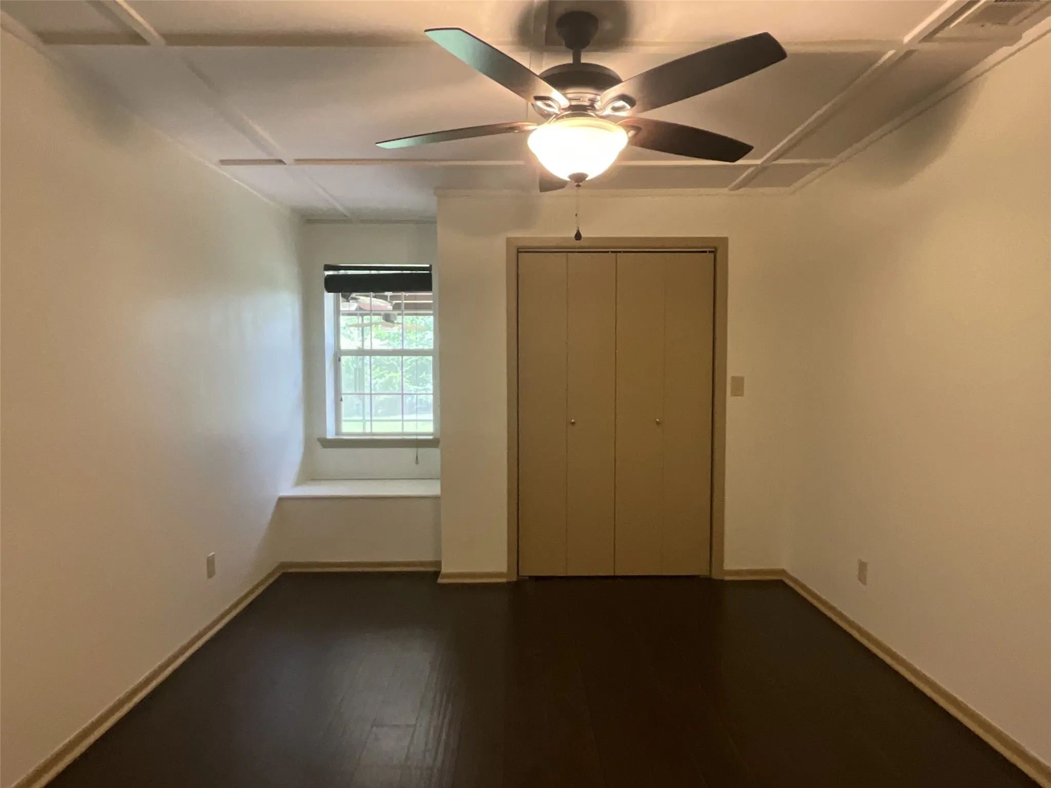 Single Family Residence For Rent in Van Zandt County , 530 Hilliard Drive, Canton, Texas 75103, 4 Bedroom, 3 Bathroom, 2 Garage spaces, 2,713 Sqft, built in 1979, mls#21329889, Real Estate Agent in Canton, Homes For Rent in Van Zandt county, Homes For Rent in Canton, Realtor in Canton Texas, Real Estate Brokerage Independent Realty Texas, Luminita Cordes Realtor