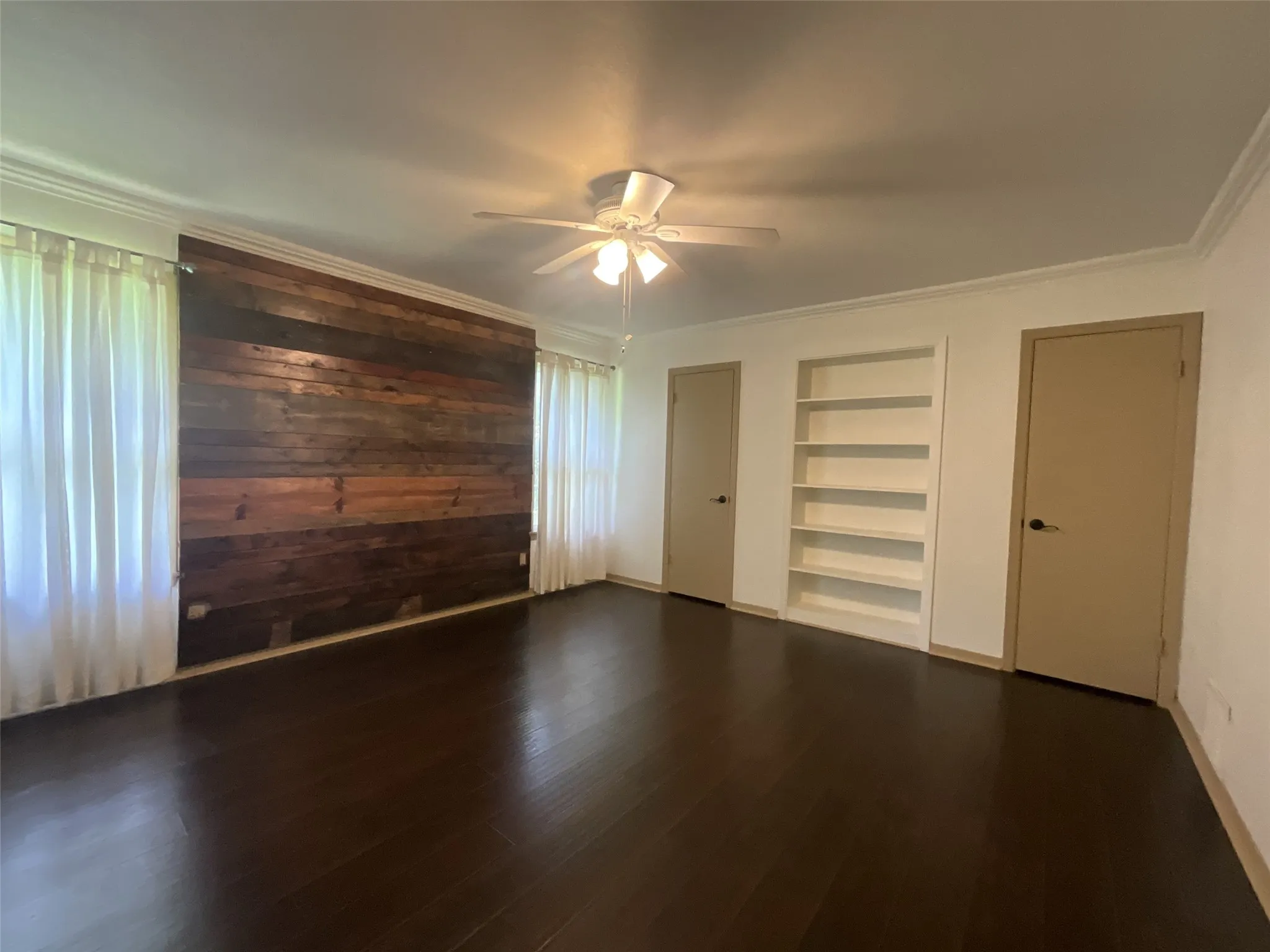 Single Family Residence For Rent in Van Zandt County , 530 Hilliard Drive, Canton, Texas 75103, 4 Bedroom, 3 Bathroom, 2 Garage spaces, 2,713 Sqft, built in 1979, mls#21329889, Real Estate Agent in Canton, Homes For Rent in Van Zandt county, Homes For Rent in Canton, Realtor in Canton Texas, Real Estate Brokerage Independent Realty Texas, Luminita Cordes Realtor