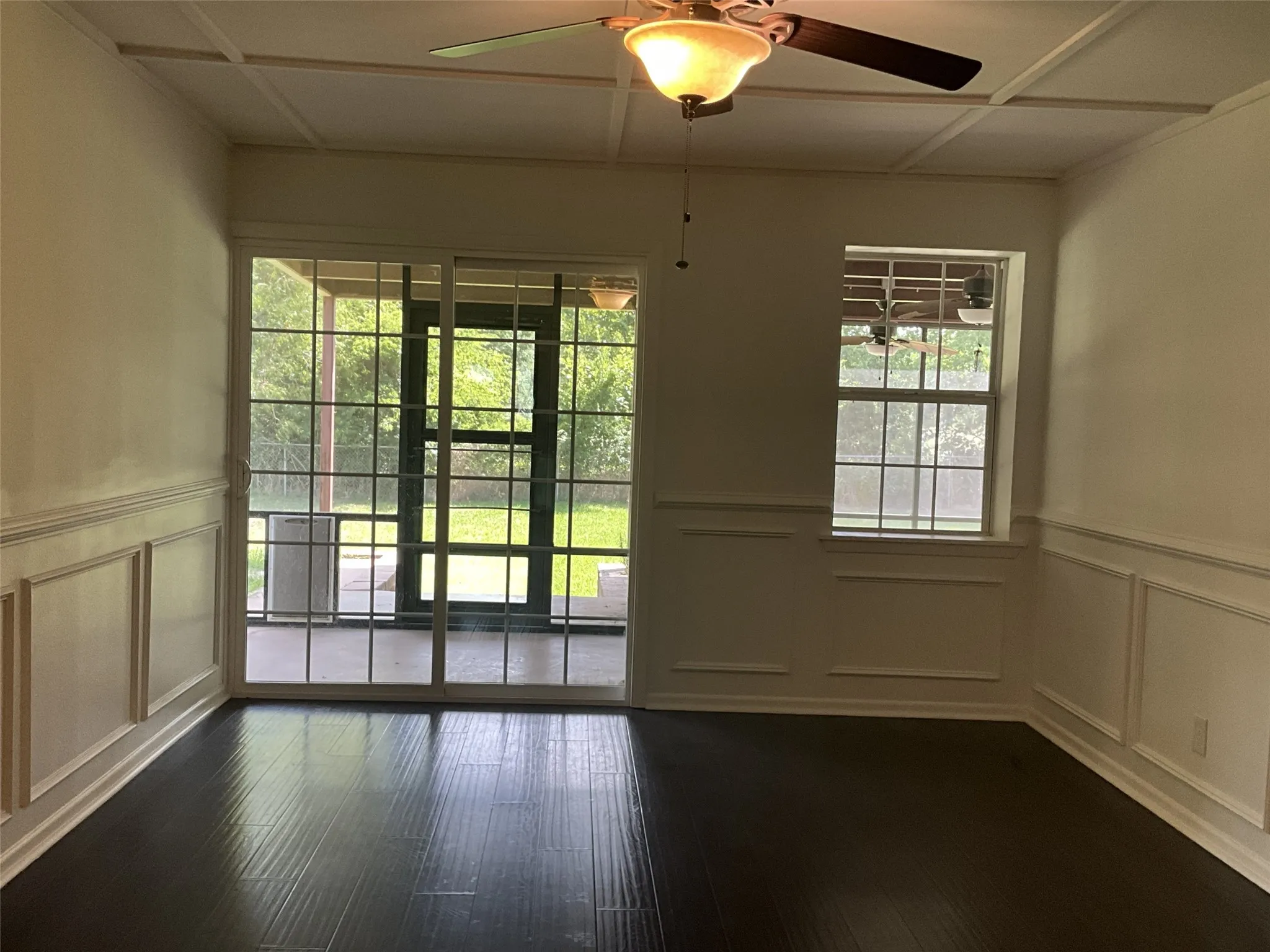 Single Family Residence For Rent in Van Zandt County , 530 Hilliard Drive, Canton, Texas 75103, 4 Bedroom, 3 Bathroom, 2 Garage spaces, 2,713 Sqft, built in 1979, mls#21329889, Real Estate Agent in Canton, Homes For Rent in Van Zandt county, Homes For Rent in Canton, Realtor in Canton Texas, Real Estate Brokerage Independent Realty Texas, Luminita Cordes Realtor