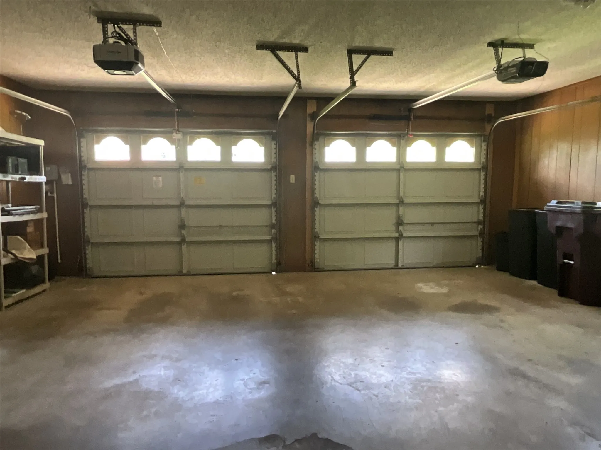 Single Family Residence For Rent in Van Zandt County , 530 Hilliard Drive, Canton, Texas 75103, 4 Bedroom, 3 Bathroom, 2 Garage spaces, 2,713 Sqft, built in 1979, mls#21329889, Real Estate Agent in Canton, Homes For Rent in Van Zandt county, Homes For Rent in Canton, Realtor in Canton Texas, Real Estate Brokerage Independent Realty Texas, Luminita Cordes Realtor