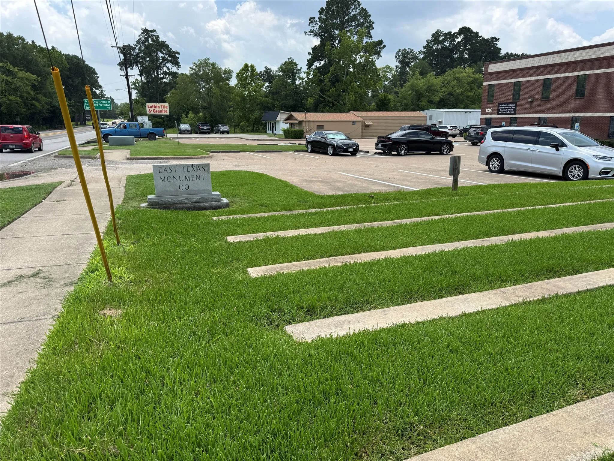 Industrial For Sale in Angelina County , 1208 S Chestnut Street, Lufkin, Texas 75901, 0, 0, Garage spaces, 0 Sqft, built in 1976, mls#21331721, Real Estate Agent in Lufkin, Homes For Sale in Angelina county, Homes For Sale in Lufkin, Realtor in Lufkin Texas, Real Estate Brokerage Independent Realty Texas, Luminita Cordes Realtor