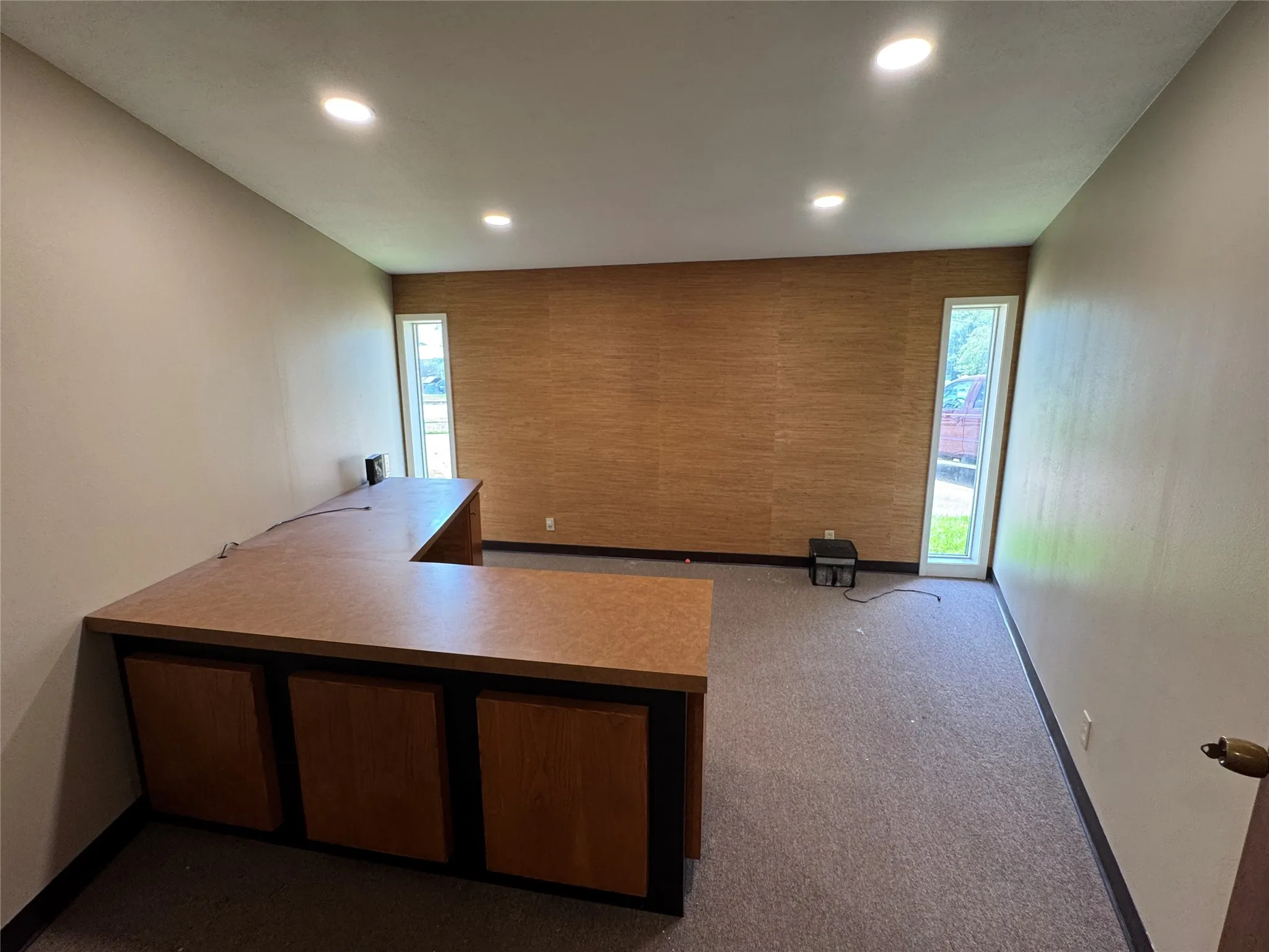Industrial For Sale in Angelina County , 1208 S Chestnut Street, Lufkin, Texas 75901, 0, 0, Garage spaces, 0 Sqft, built in 1976, mls#21331721, Real Estate Agent in Lufkin, Homes For Sale in Angelina county, Homes For Sale in Lufkin, Realtor in Lufkin Texas, Real Estate Brokerage Independent Realty Texas, Luminita Cordes Realtor