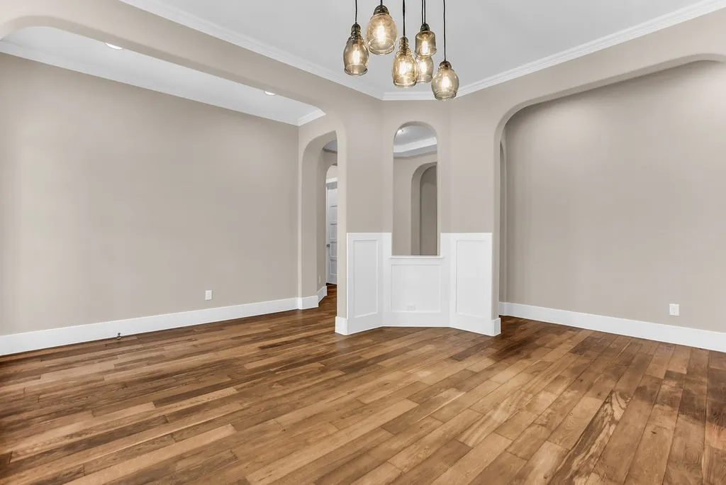 Single Family Residence For Sale in Collin County , 13134 Mardi Gras Lane, Frisco, Texas 75035, 6 Bedroom, 4 Bathroom, 3 Garage spaces, 4,126 Sqft, built in 2014, mls#21297817, Real Estate Agent in Frisco, Homes For Sale in Collin county, Homes For Sale in Frisco, Realtor in Frisco Texas, Real Estate Brokerage Independent Realty Texas, Luminita Cordes Realtor