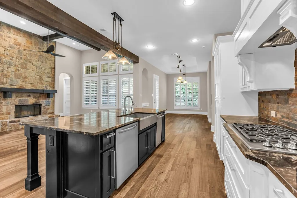 Single Family Residence For Sale in Collin County , 13134 Mardi Gras Lane, Frisco, Texas 75035, 6 Bedroom, 4 Bathroom, 3 Garage spaces, 4,126 Sqft, built in 2014, mls#21297817, Real Estate Agent in Frisco, Homes For Sale in Collin county, Homes For Sale in Frisco, Realtor in Frisco Texas, Real Estate Brokerage Independent Realty Texas, Luminita Cordes Realtor