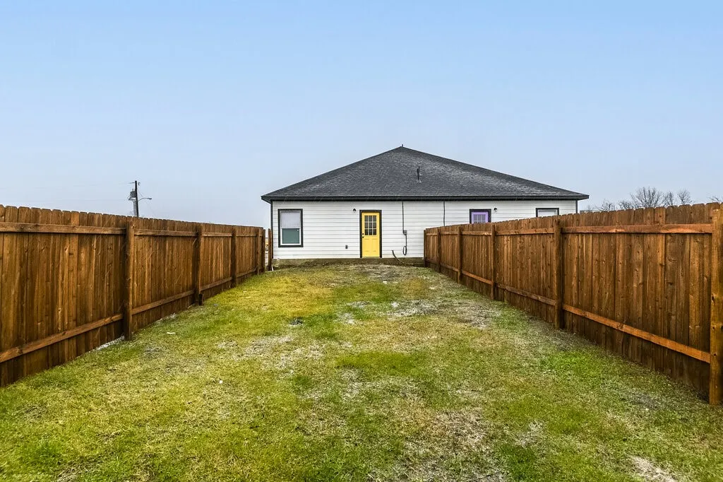 Duplex For Sale in Johnson County , 1020 Burnett Boulevard A and B, Alvarado, Texas 76009, 6 Bedroom, 4 Bathroom, 2 Garage spaces, 0 Sqft, built in 2024, mls#21324657, Real Estate Agent in Alvarado, Homes For Sale in Johnson county, Homes For Sale in Alvarado, Realtor in Alvarado Texas, Real Estate Brokerage Independent Realty Texas, Luminita Cordes Realtor