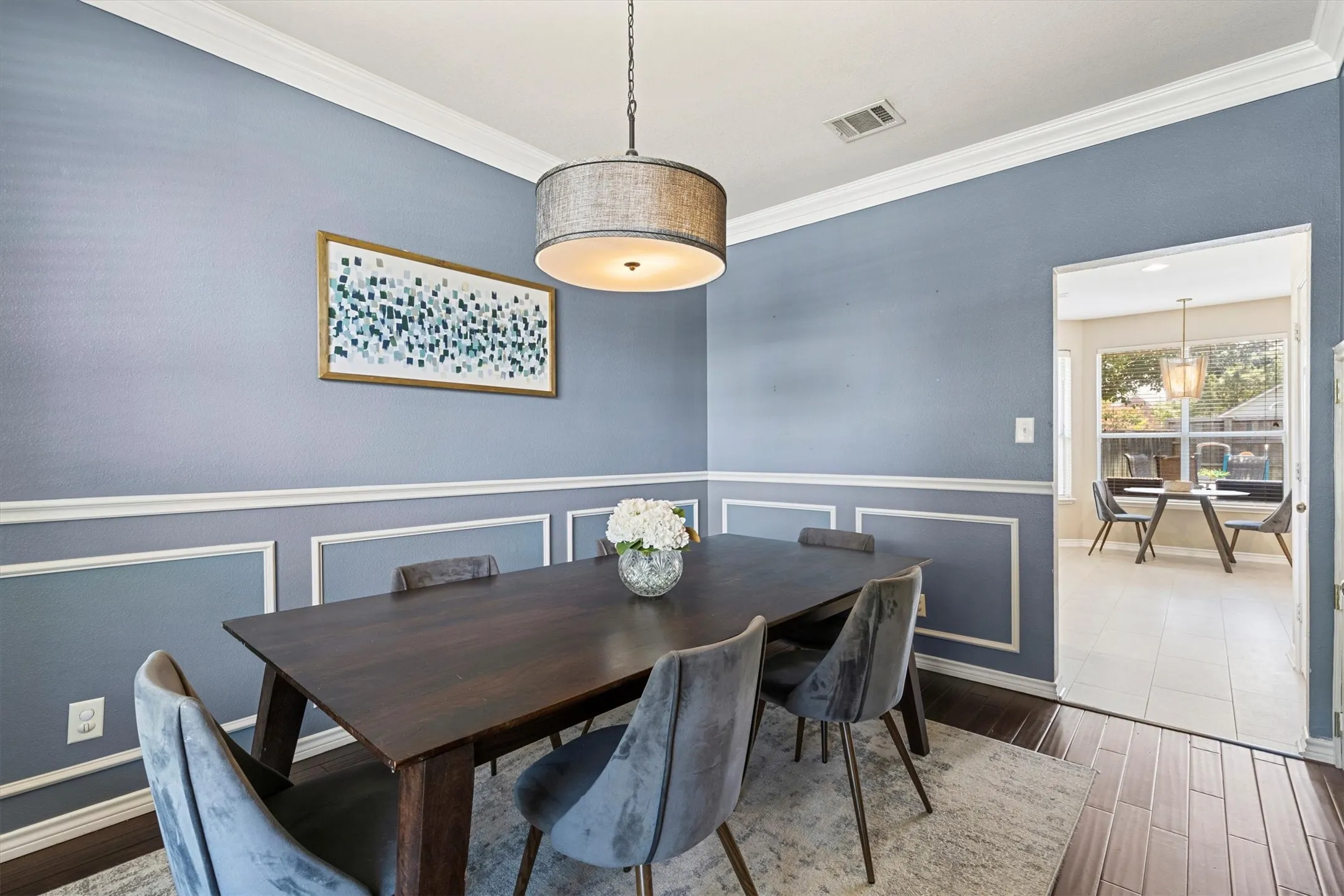 Single Family Residence For Sale in Collin County , 4048 Kirkmeadow Lane, Dallas, Texas 75287, 4 Bedroom, 3 Bathroom, 2 Garage spaces, 2,425 Sqft, built in 1993, mls#21330372, Real Estate Agent in Dallas, Homes For Sale in Collin county, Homes For Sale in Dallas, Realtor in Dallas Texas, Real Estate Brokerage Independent Realty Texas, Luminita Cordes Realtor