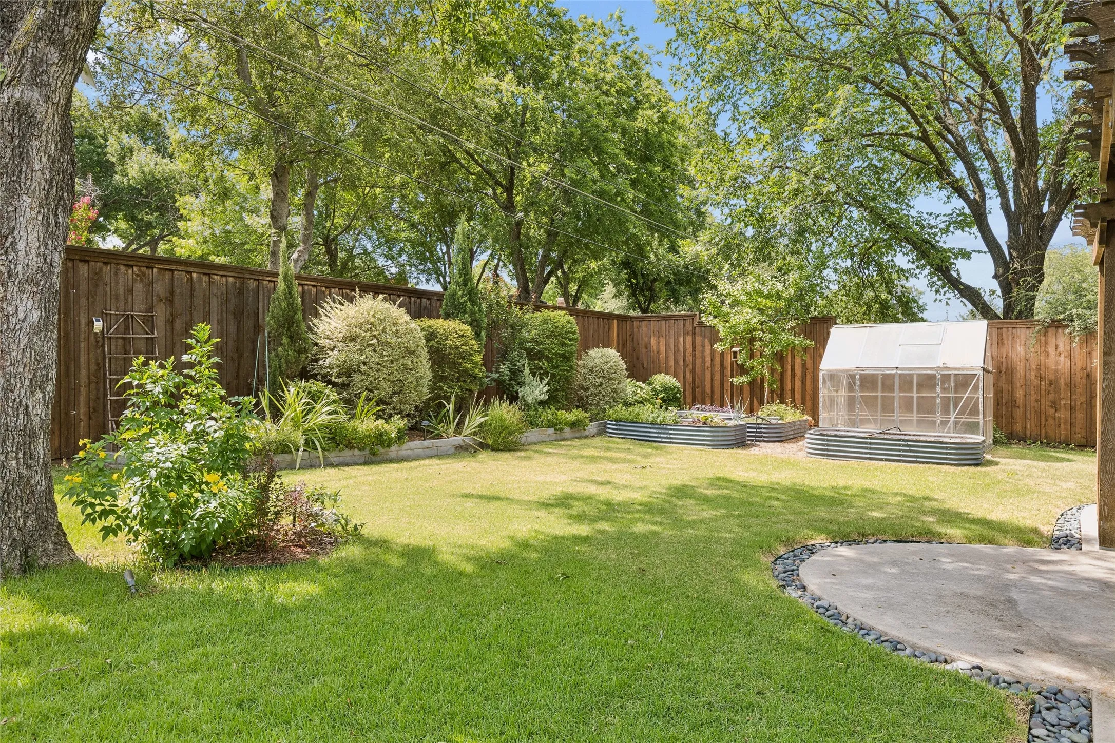 Single Family Residence For Sale in Dallas County , 703 S Weatherred Drive, Richardson, Texas 75080, 3 Bedroom, 2 Bathroom, 2 Garage spaces, 2,030 Sqft, built in 1957, mls#21322299, Real Estate Agent in Richardson, Homes For Sale in Dallas county, Homes For Sale in Richardson, Realtor in Richardson Texas, Real Estate Brokerage Independent Realty Texas, Luminita Cordes Realtor