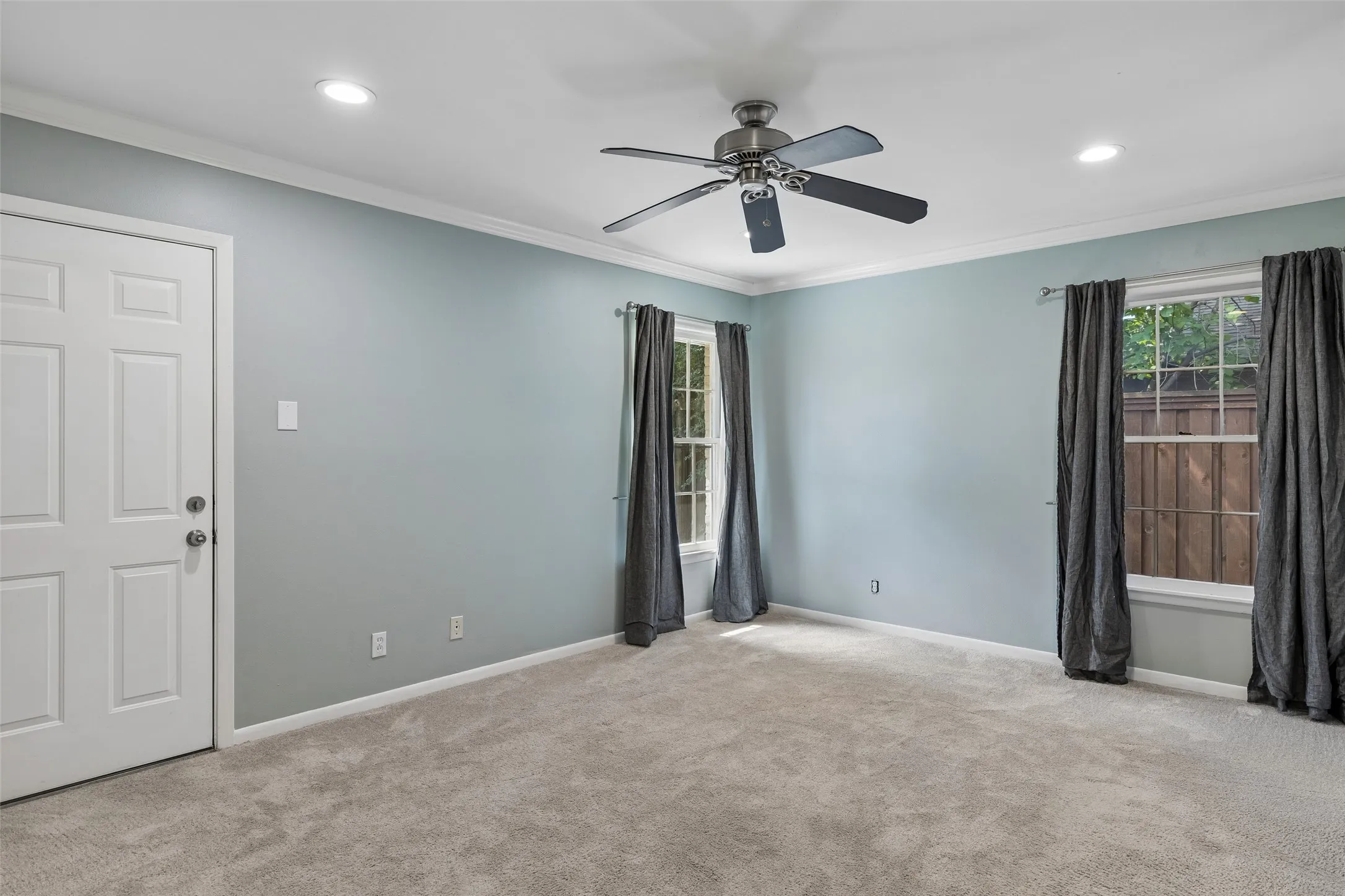 Single Family Residence For Sale in Dallas County , 703 S Weatherred Drive, Richardson, Texas 75080, 3 Bedroom, 2 Bathroom, 2 Garage spaces, 2,030 Sqft, built in 1957, mls#21322299, Real Estate Agent in Richardson, Homes For Sale in Dallas county, Homes For Sale in Richardson, Realtor in Richardson Texas, Real Estate Brokerage Independent Realty Texas, Luminita Cordes Realtor