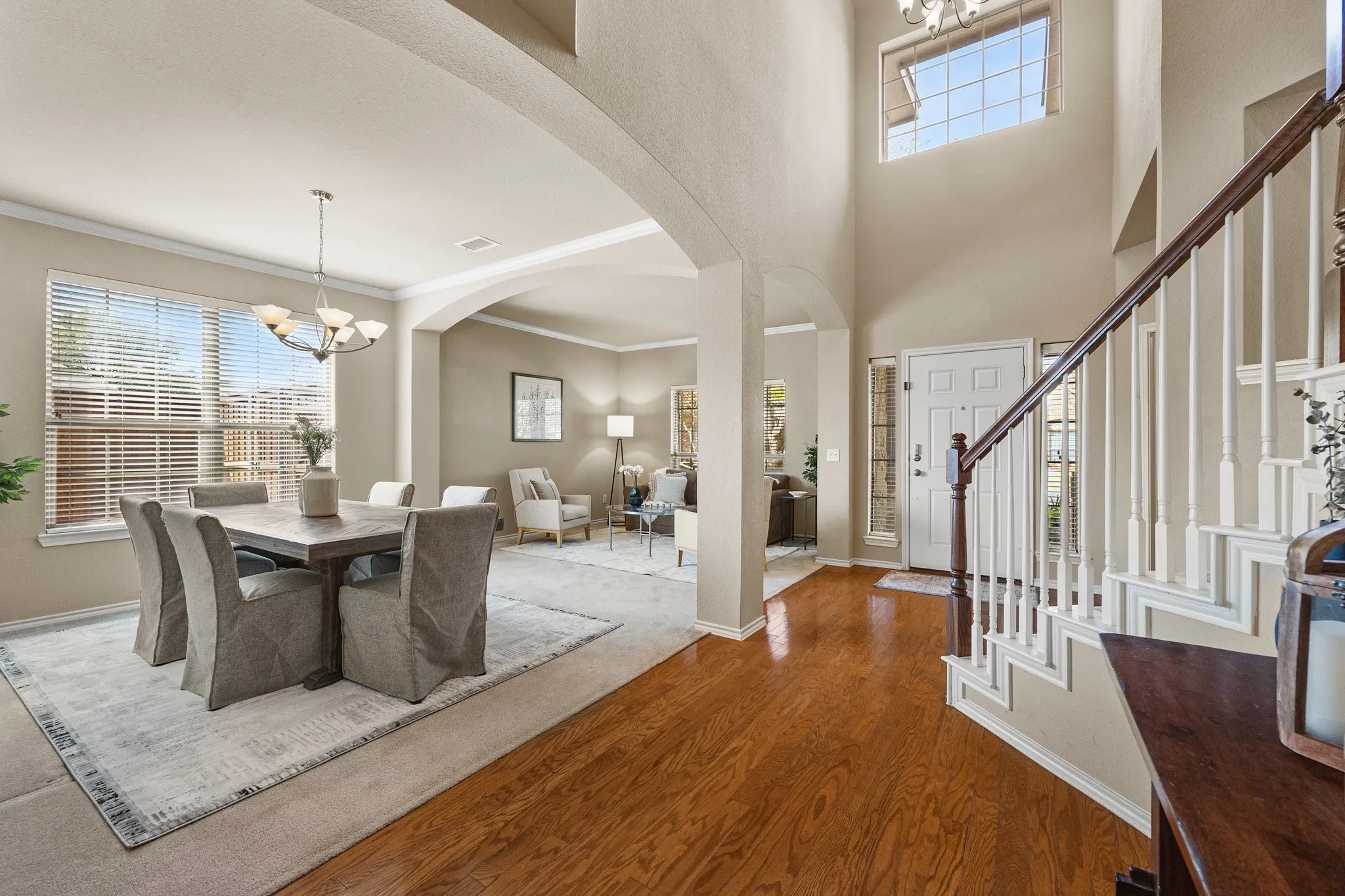 Single Family Residence For Sale in Denton County , 8492 Liverpool Lane, Frisco, Texas 75036, 4 Bedroom, 4 Bathroom, 2 Garage spaces, 3,263 Sqft, built in 2005, mls#21331727, Real Estate Agent in Frisco, Homes For Sale in Denton county, Homes For Sale in Frisco, Realtor in Frisco Texas, Real Estate Brokerage Independent Realty Texas, Luminita Cordes Realtor