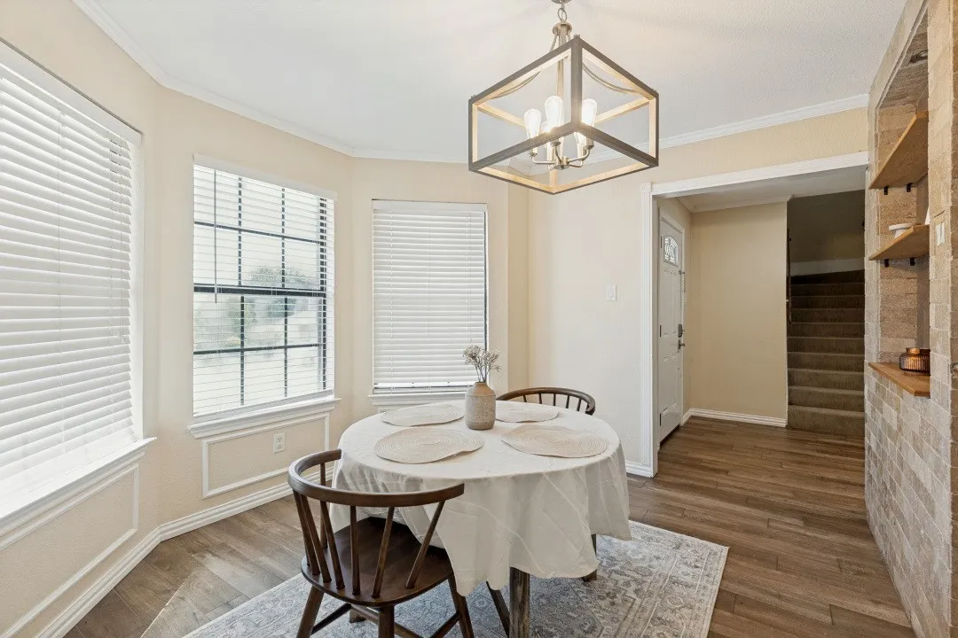 Single Family Residence For Sale in Tarrant County , 4220 Canyon Trail, Lake Worth, Texas 76135, 4 Bedroom, 3 Bathroom, 2 Garage spaces, 2,290 Sqft, built in 2005, mls#21328303, Real Estate Agent in Lake Worth, Homes For Sale in Tarrant county, Homes For Sale in Lake Worth, Realtor in Lake Worth Texas, Real Estate Brokerage Independent Realty Texas, Luminita Cordes Realtor