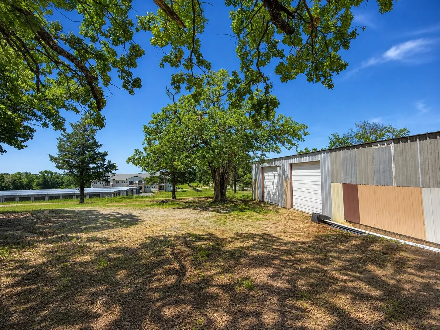 Industrial For Rent in Grayson County , 4109 Parkdale Lane, Denison, Texas 75020, 0, 0, Garage spaces, 0 Sqft, built in 1998, Price $3,000, mls#21330712, Real Estate Agent in Denison, Homes For Rent in Grayson county, Homes For Rent in Denison, Realtor in Denison Texas, Real Estate Brokerage Independent Realty Texas, Luminita Cordes Realtor