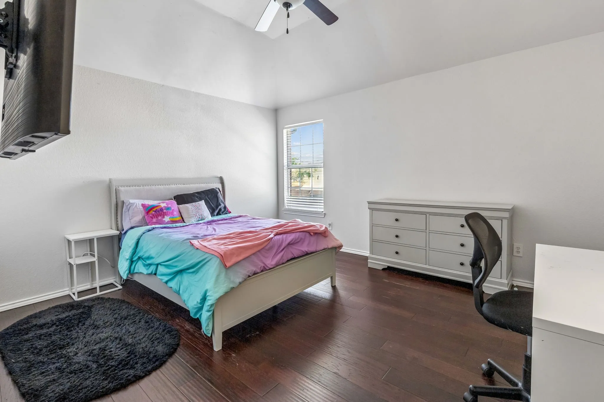 Single Family Residence For Sale in Rockwall County , 8710 Creekside Drive, Rowlett, Texas 75089, 4 Bedroom, 4 Bathroom, 2 Garage spaces, 3,349 Sqft, built in 1992, mls#21326871, Real Estate Agent in Rowlett, Homes For Sale in Rockwall county, Homes For Sale in Rowlett, Realtor in Rowlett Texas, Real Estate Brokerage Independent Realty Texas, Luminita Cordes Realtor