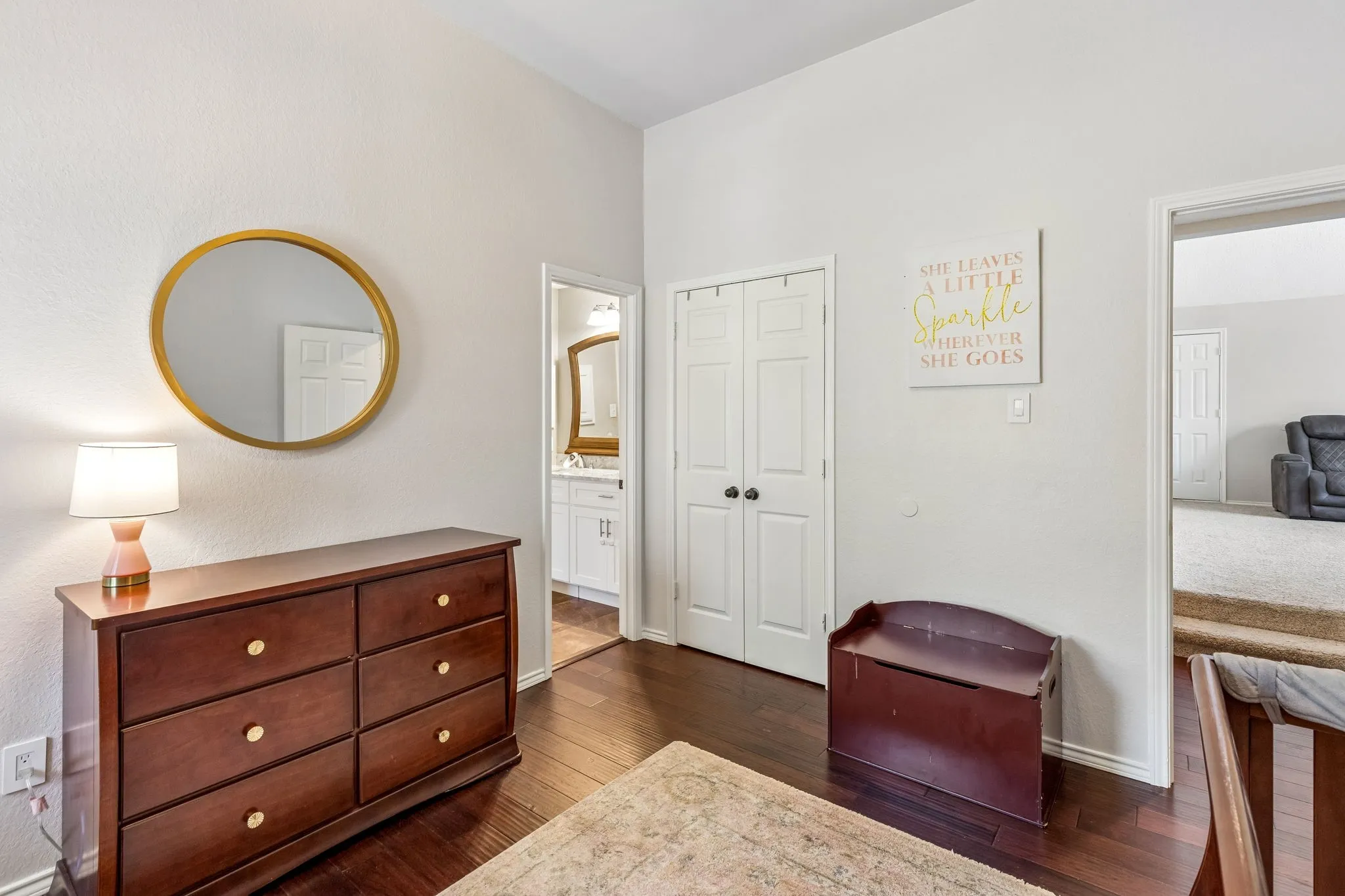 Single Family Residence For Sale in Rockwall County , 8710 Creekside Drive, Rowlett, Texas 75089, 4 Bedroom, 4 Bathroom, 2 Garage spaces, 3,349 Sqft, built in 1992, mls#21326871, Real Estate Agent in Rowlett, Homes For Sale in Rockwall county, Homes For Sale in Rowlett, Realtor in Rowlett Texas, Real Estate Brokerage Independent Realty Texas, Luminita Cordes Realtor