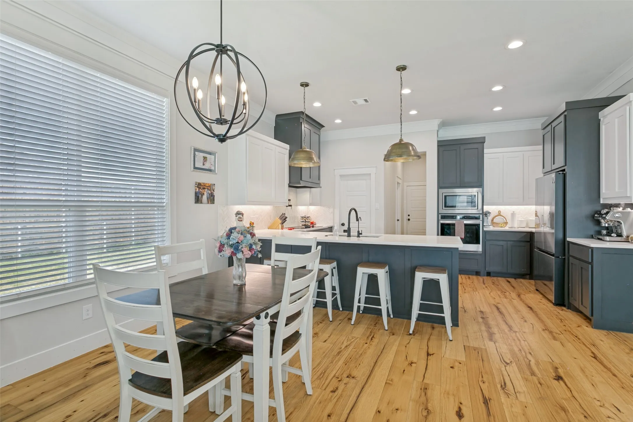 Open concept living, dining, and kitchen