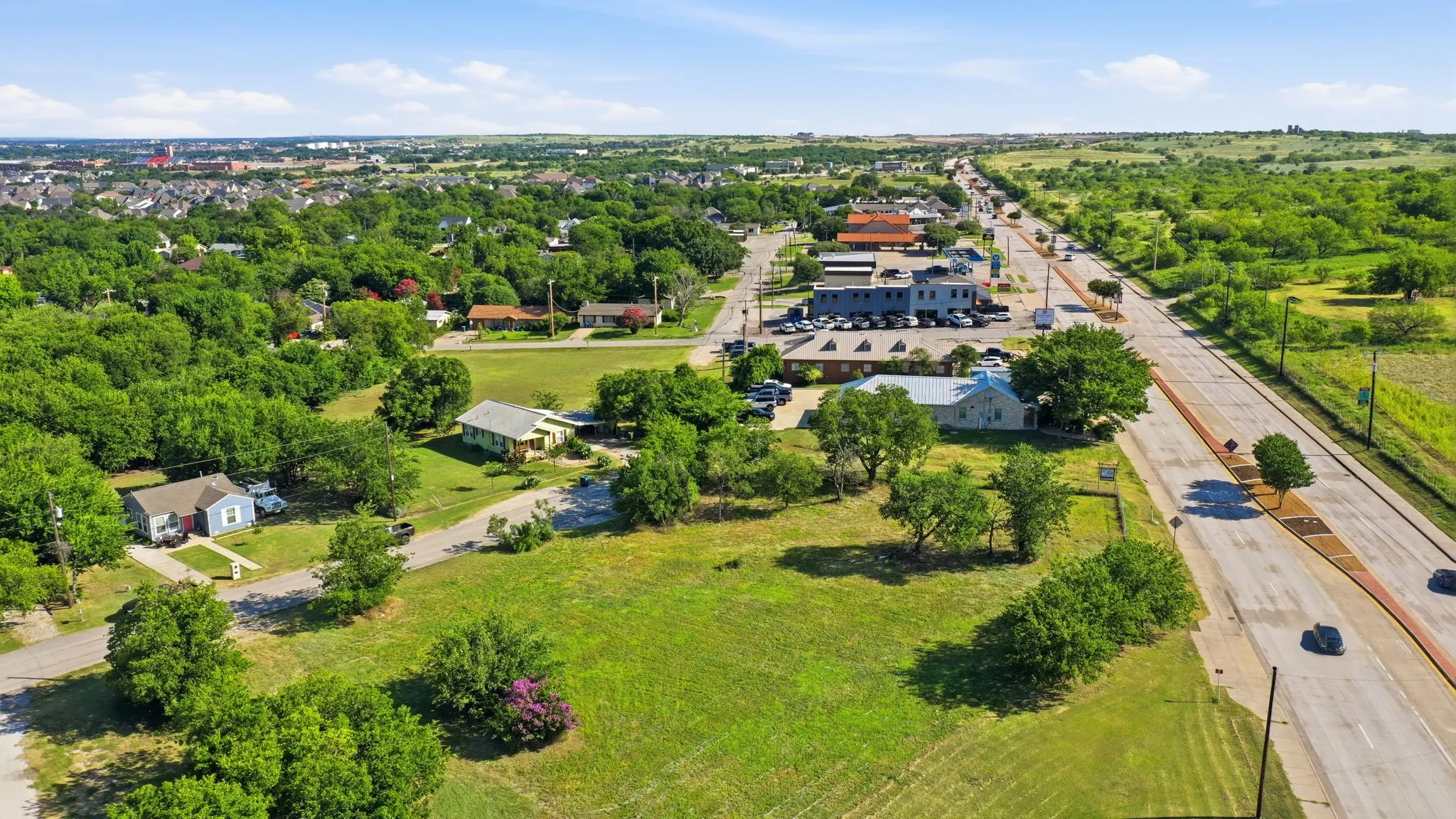 Unimproved Land For Sale in Parker County , 315 E Fm 1187, Aledo, Texas 76008, 0, 0, Garage spaces, 0 Sqft, built in 0, mls#21331777, Real Estate Agent in Aledo, Homes For Sale in Parker county, Homes For Sale in Aledo, Realtor in Aledo Texas, Real Estate Brokerage Independent Realty Texas, Luminita Cordes Realtor