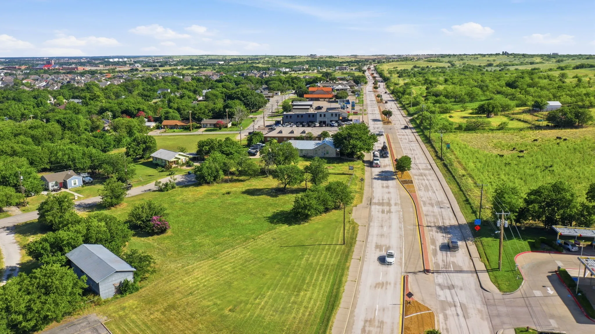Unimproved Land For Sale in Parker County , 315 E Fm 1187, Aledo, Texas 76008, 0, 0, Garage spaces, 0 Sqft, built in 0, mls#21331777, Real Estate Agent in Aledo, Homes For Sale in Parker county, Homes For Sale in Aledo, Realtor in Aledo Texas, Real Estate Brokerage Independent Realty Texas, Luminita Cordes Realtor