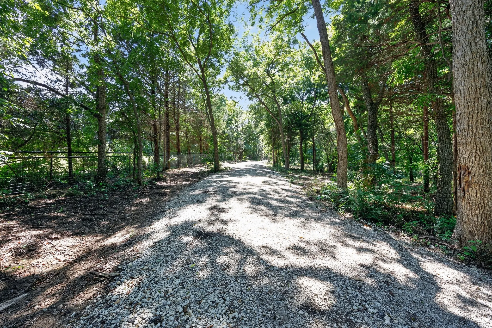 Unimproved Land For Sale in Grayson County , 0 Willy Vester Off Of Road, Van Alstyne, Texas 75495, 0, 0, Garage spaces, 0 Sqft, built in 0, Price $569,000, mls#21329018, Real Estate Agent in Van Alstyne, Homes For Sale in Grayson county, Homes For Sale in Van Alstyne, Realtor in Van Alstyne Texas, Real Estate Brokerage Independent Realty Texas, Luminita Cordes Realtor
