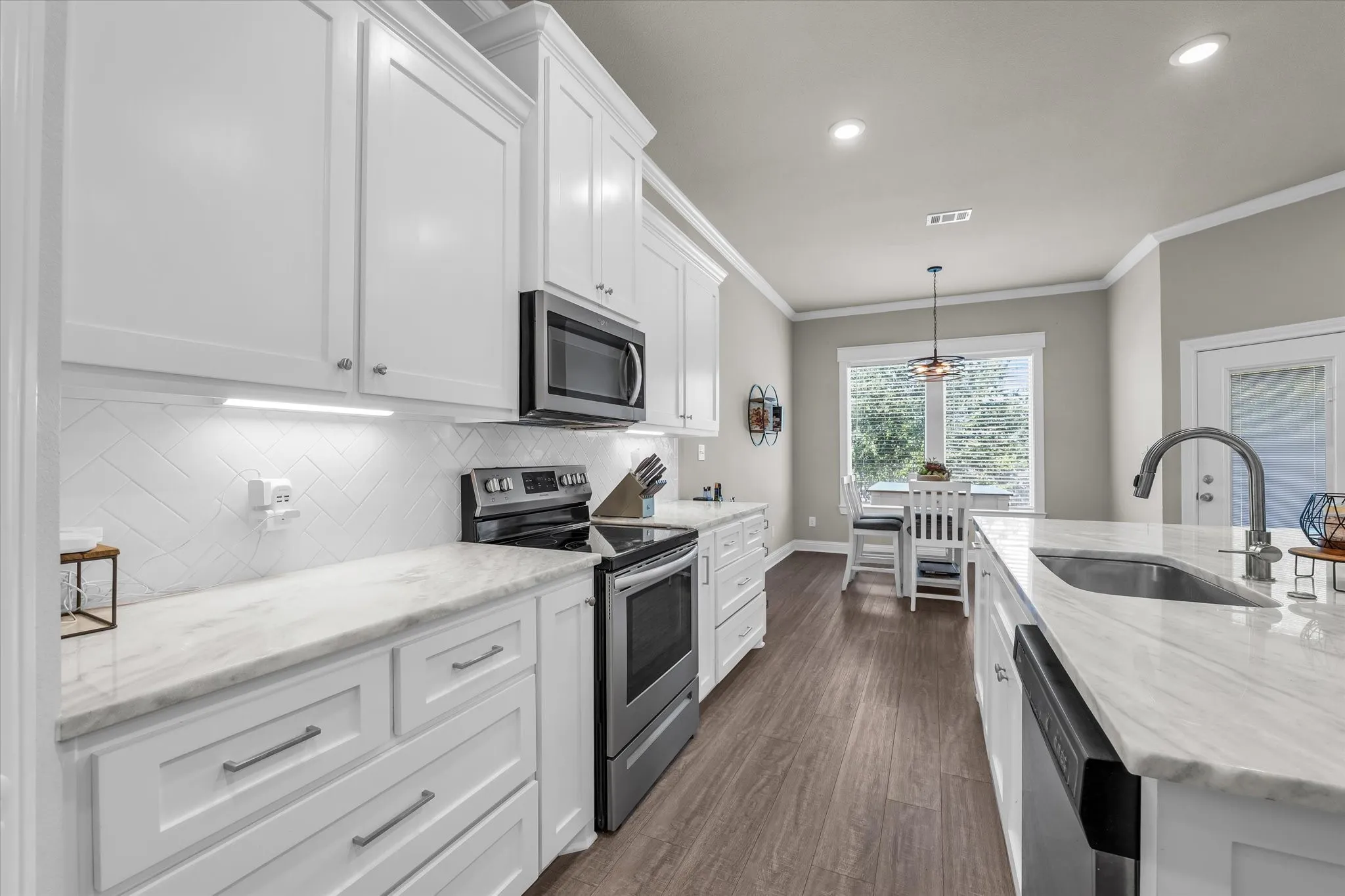 Single Family Residence For Sale in Mc Lennan County , 132 Swan Lake, Waco, Texas 76708, 3 Bedroom, 2 Bathroom, 2 Garage spaces, 1,705 Sqft, built in 2020, mls#21329446, Real Estate Agent in Waco, Homes For Sale in Mc Lennan county, Homes For Sale in Waco, Realtor in Waco Texas, Real Estate Brokerage Independent Realty Texas, Luminita Cordes Realtor