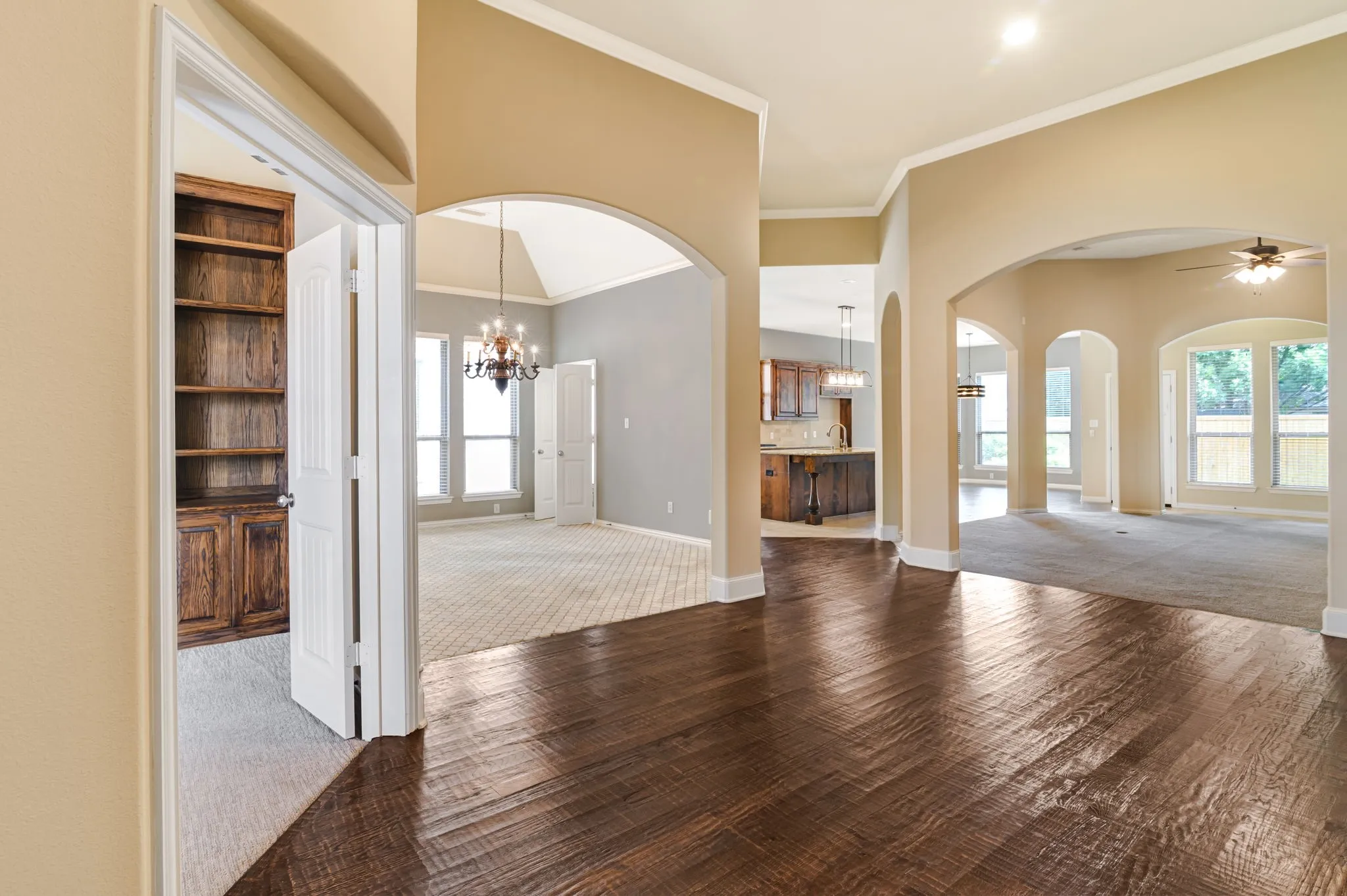 Single Family Residence For Sale in Collin County , 5509 Bentrose Drive, Mc Kinney, Texas 75070, 4 Bedroom, 4 Bathroom, 3 Garage spaces, 3,787 Sqft, built in 2006, mls#21324548, Real Estate Agent in Mc Kinney, Homes For Sale in Collin county, Homes For Sale in Mc Kinney, Realtor in Mc Kinney Texas, Real Estate Brokerage Independent Realty Texas, Luminita Cordes Realtor