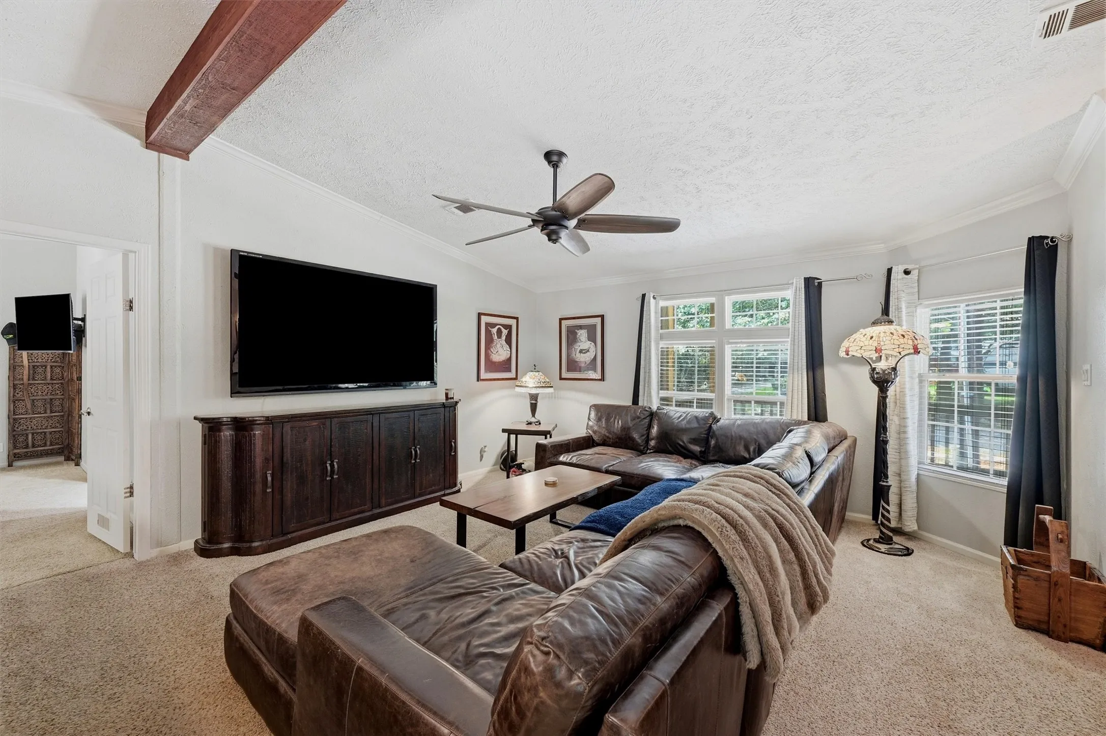 Single Family Residence For Sale in Grayson County , 41 Missouri Avenue, Pottsboro, Texas 75076, 3 Bedroom, 2 Bathroom, 2 Garage spaces, 1,655 Sqft, built in 2004, mls#21331822, Real Estate Agent in Pottsboro, Homes For Sale in Grayson county, Homes For Sale in Pottsboro, Realtor in Pottsboro Texas, Real Estate Brokerage Independent Realty Texas, Luminita Cordes Realtor