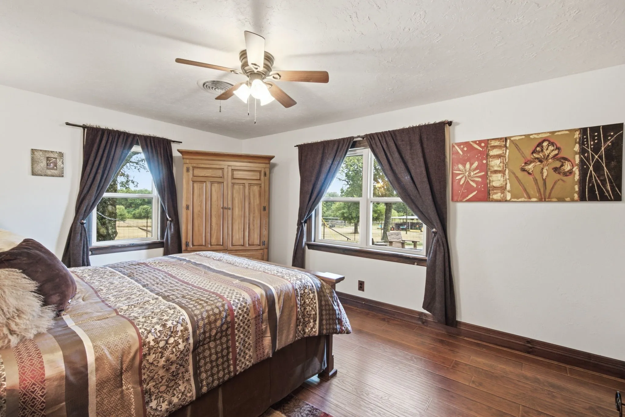 Single Family Residence For Sale in Erath County , 1670 Alexander Road, Stephenville, Texas 76401, 3 Bedroom, 2 Bathroom, Garage spaces, 2,190 Sqft, built in 1960, mls#21331441, Real Estate Agent in Stephenville, Homes For Sale in Erath county, Homes For Sale in Stephenville, Realtor in Stephenville Texas, Real Estate Brokerage Independent Realty Texas, Luminita Cordes Realtor