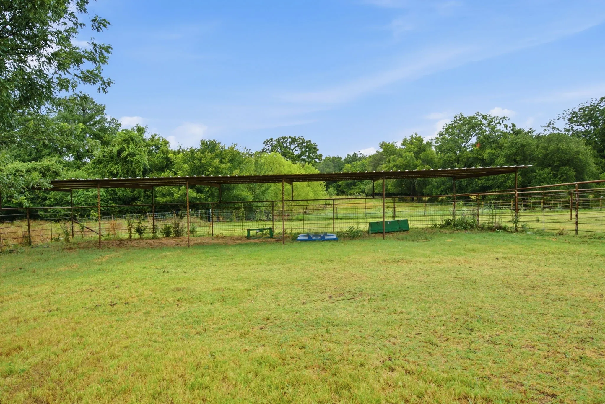 Single Family Residence For Sale in Erath County , 1670 Alexander Road, Stephenville, Texas 76401, 3 Bedroom, 2 Bathroom, Garage spaces, 2,190 Sqft, built in 1960, mls#21331441, Real Estate Agent in Stephenville, Homes For Sale in Erath county, Homes For Sale in Stephenville, Realtor in Stephenville Texas, Real Estate Brokerage Independent Realty Texas, Luminita Cordes Realtor