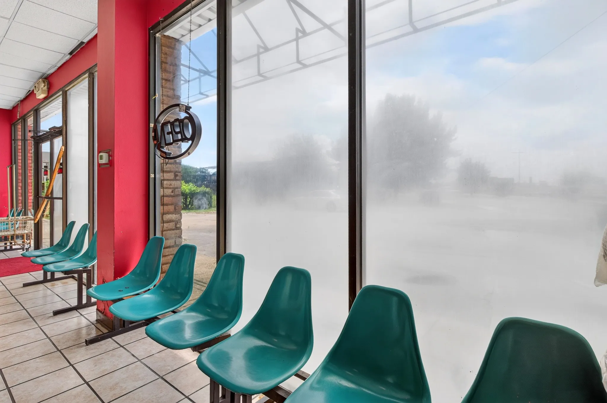 Retail For Sale in Dallas County , 6648 Lemmon Avenue, Dallas, Texas 75209, 0, 0, Garage spaces, 0 Sqft, built in 2000, mls#21327708, Real Estate Agent in Dallas, Homes For Sale in Dallas county, Homes For Sale in Dallas, Realtor in Dallas Texas, Real Estate Brokerage Independent Realty Texas, Luminita Cordes Realtor