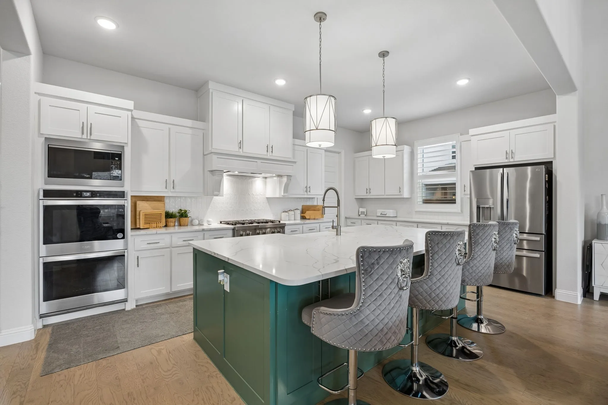 Single Family Residence For Sale in Tarrant County , 1903 Green Jasper Place, Arlington, Texas 76005, 4 Bedroom, 5 Bathroom, 3 Garage spaces, 4,436 Sqft, built in 2022, Price $1,212,000, mls#21330029, Real Estate Agent in Arlington, Homes For Sale in Tarrant county, Homes For Sale in Arlington, Realtor in Arlington Texas, Real Estate Brokerage Independent Realty Texas, Luminita Cordes Realtor