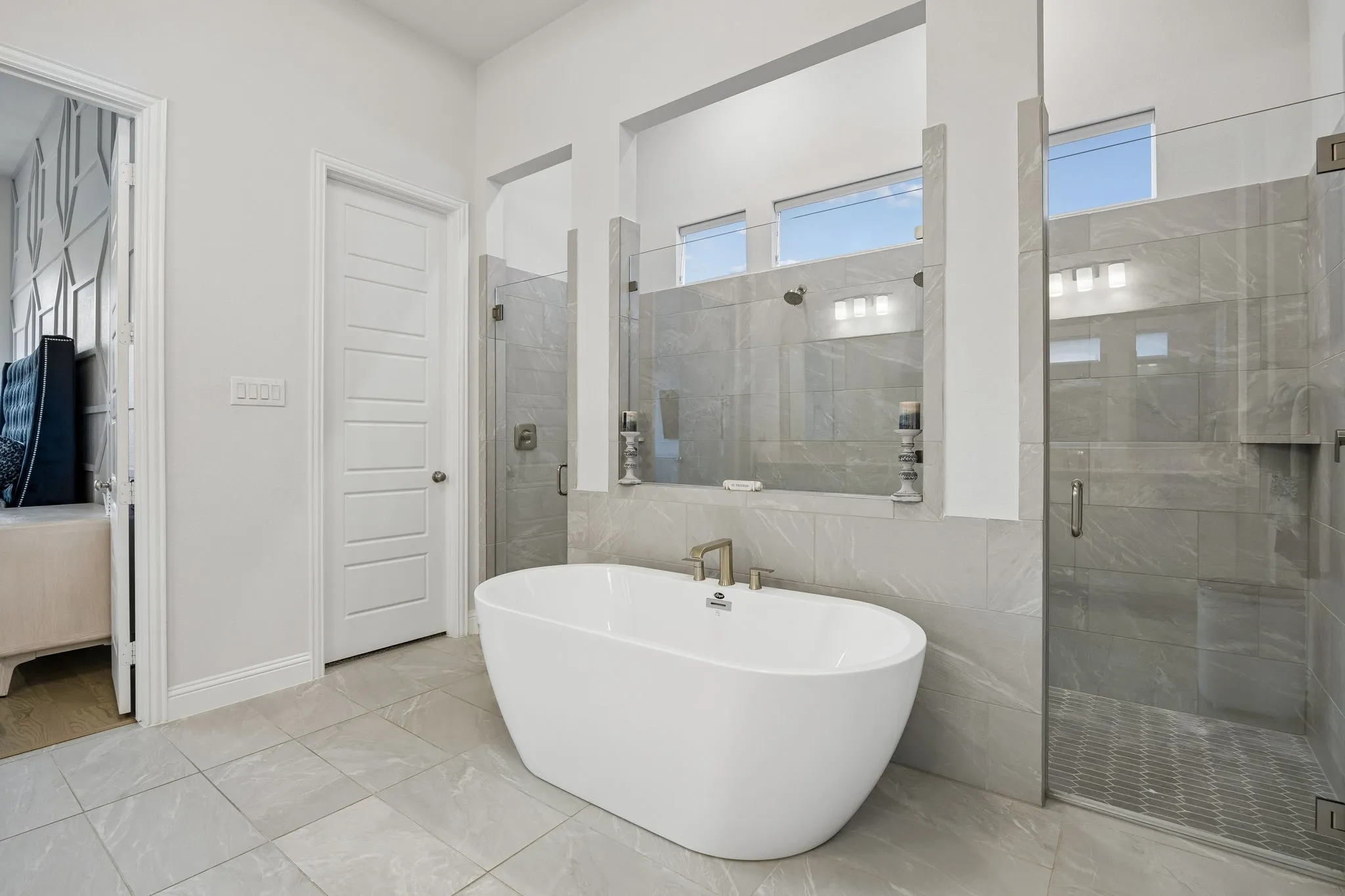 Single Family Residence For Sale in Tarrant County , 1903 Green Jasper Place, Arlington, Texas 76005, 4 Bedroom, 5 Bathroom, 3 Garage spaces, 4,436 Sqft, built in 2022, Price $1,212,000, mls#21330029, Real Estate Agent in Arlington, Homes For Sale in Tarrant county, Homes For Sale in Arlington, Realtor in Arlington Texas, Real Estate Brokerage Independent Realty Texas, Luminita Cordes Realtor