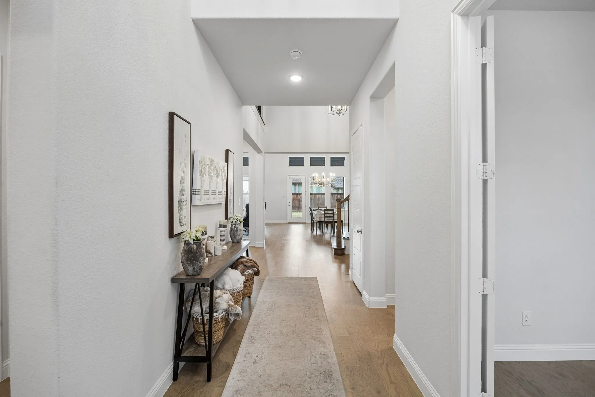 Single Family Residence For Sale in Tarrant County , 1903 Green Jasper Place, Arlington, Texas 76005, 4 Bedroom, 5 Bathroom, 3 Garage spaces, 4,436 Sqft, built in 2022, Price $1,212,000, mls#21330029, Real Estate Agent in Arlington, Homes For Sale in Tarrant county, Homes For Sale in Arlington, Realtor in Arlington Texas, Real Estate Brokerage Independent Realty Texas, Luminita Cordes Realtor