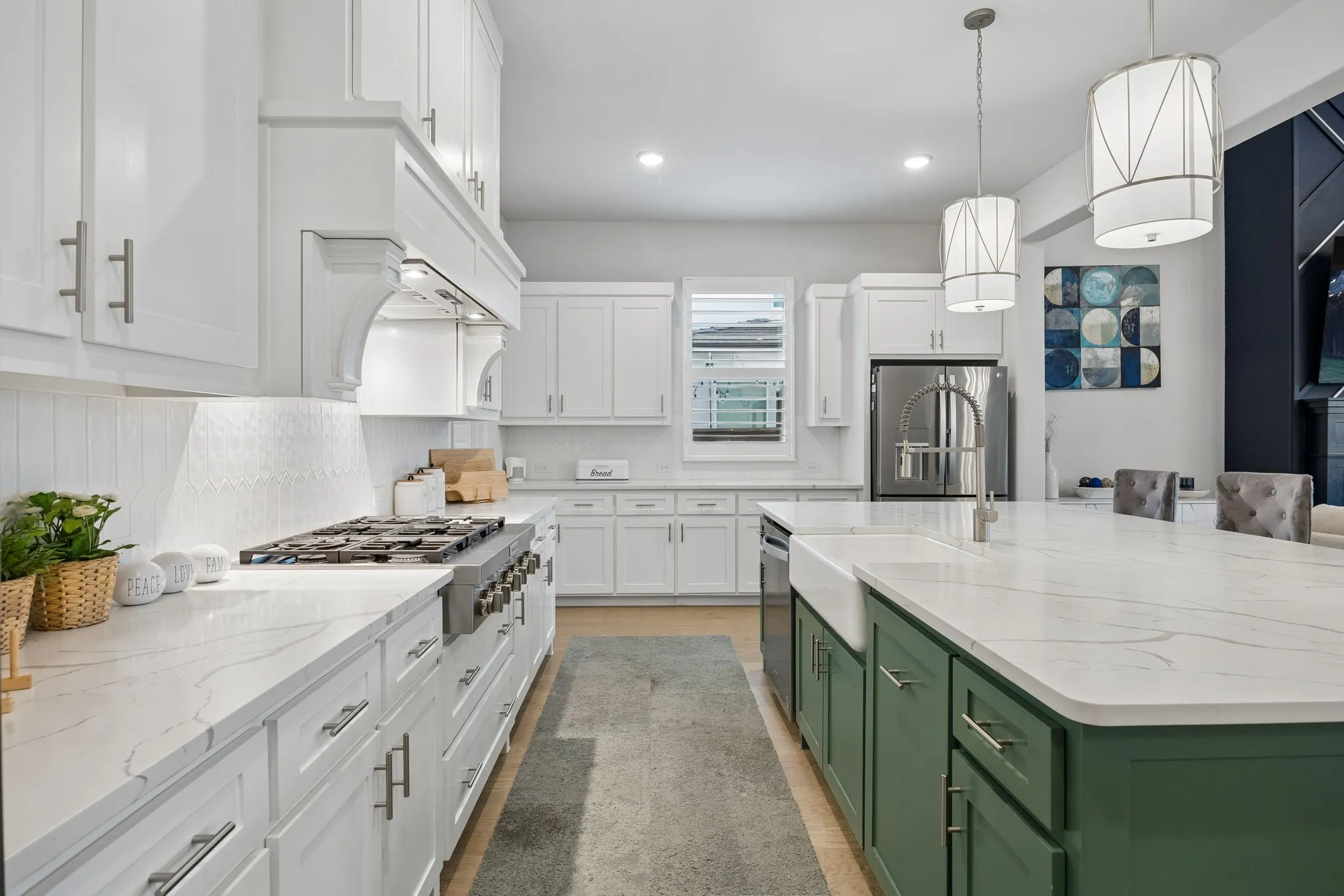 Single Family Residence For Sale in Tarrant County , 1903 Green Jasper Place, Arlington, Texas 76005, 4 Bedroom, 5 Bathroom, 3 Garage spaces, 4,436 Sqft, built in 2022, Price $1,212,000, mls#21330029, Real Estate Agent in Arlington, Homes For Sale in Tarrant county, Homes For Sale in Arlington, Realtor in Arlington Texas, Real Estate Brokerage Independent Realty Texas, Luminita Cordes Realtor
