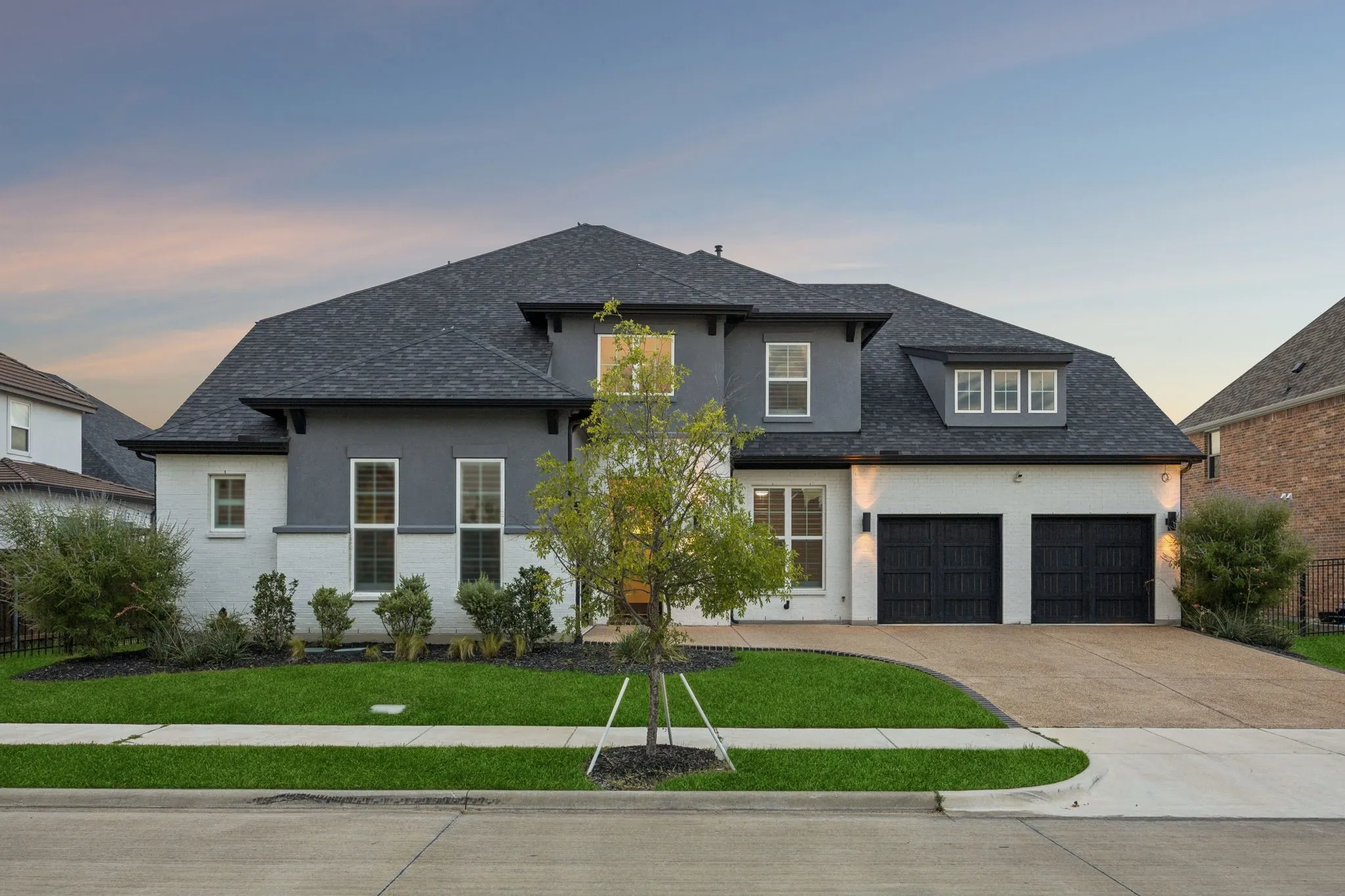 Single Family Residence For Sale in Tarrant County , 1903 Green Jasper Place, Arlington, Texas 76005, 4 Bedroom, 5 Bathroom, 3 Garage spaces, 4,436 Sqft, built in 2022, Price $1,212,000, mls#21330029, Real Estate Agent in Arlington, Homes For Sale in Tarrant county, Homes For Sale in Arlington, Realtor in Arlington Texas, Real Estate Brokerage Independent Realty Texas, Luminita Cordes Realtor