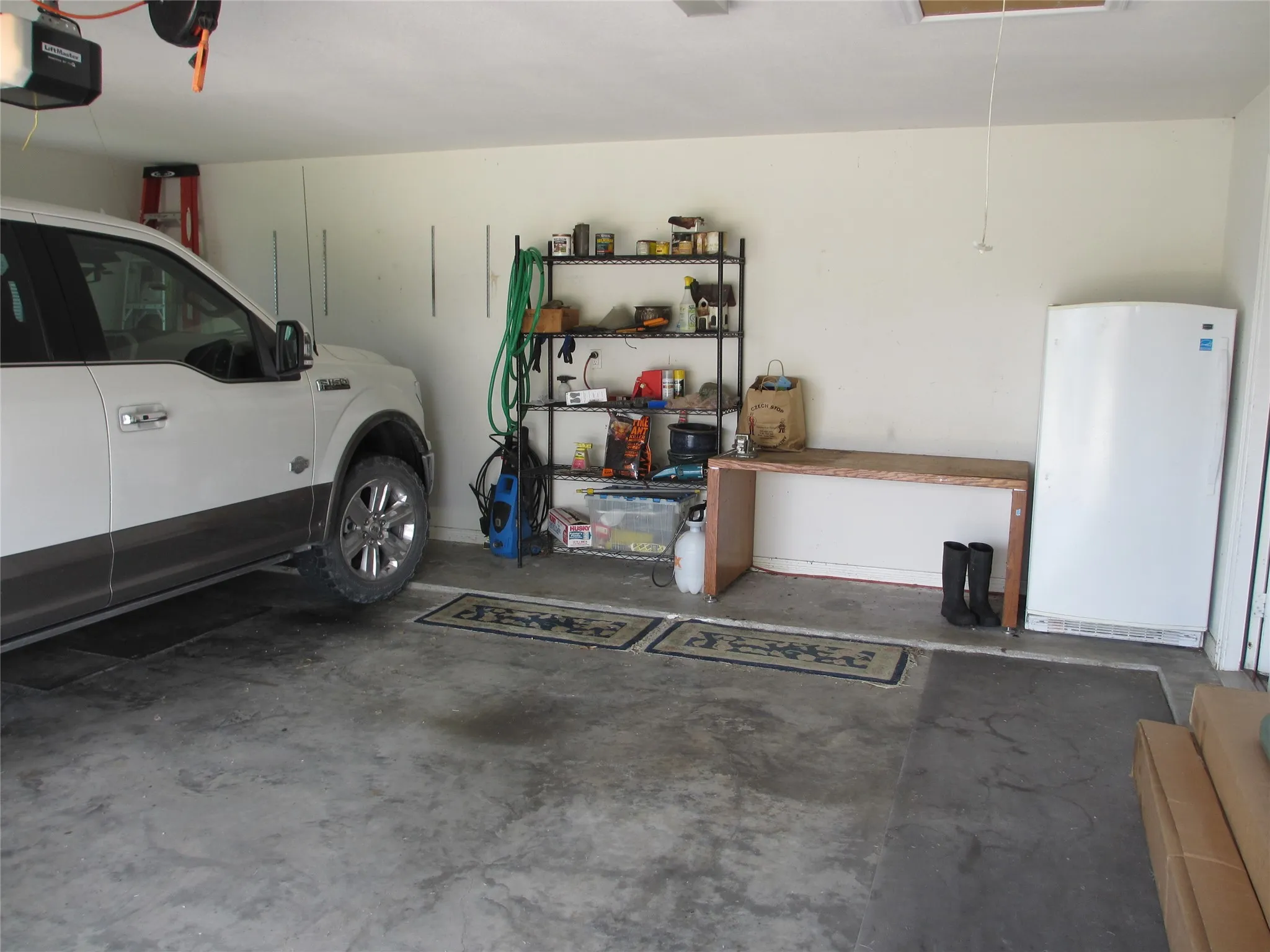 Large garage
