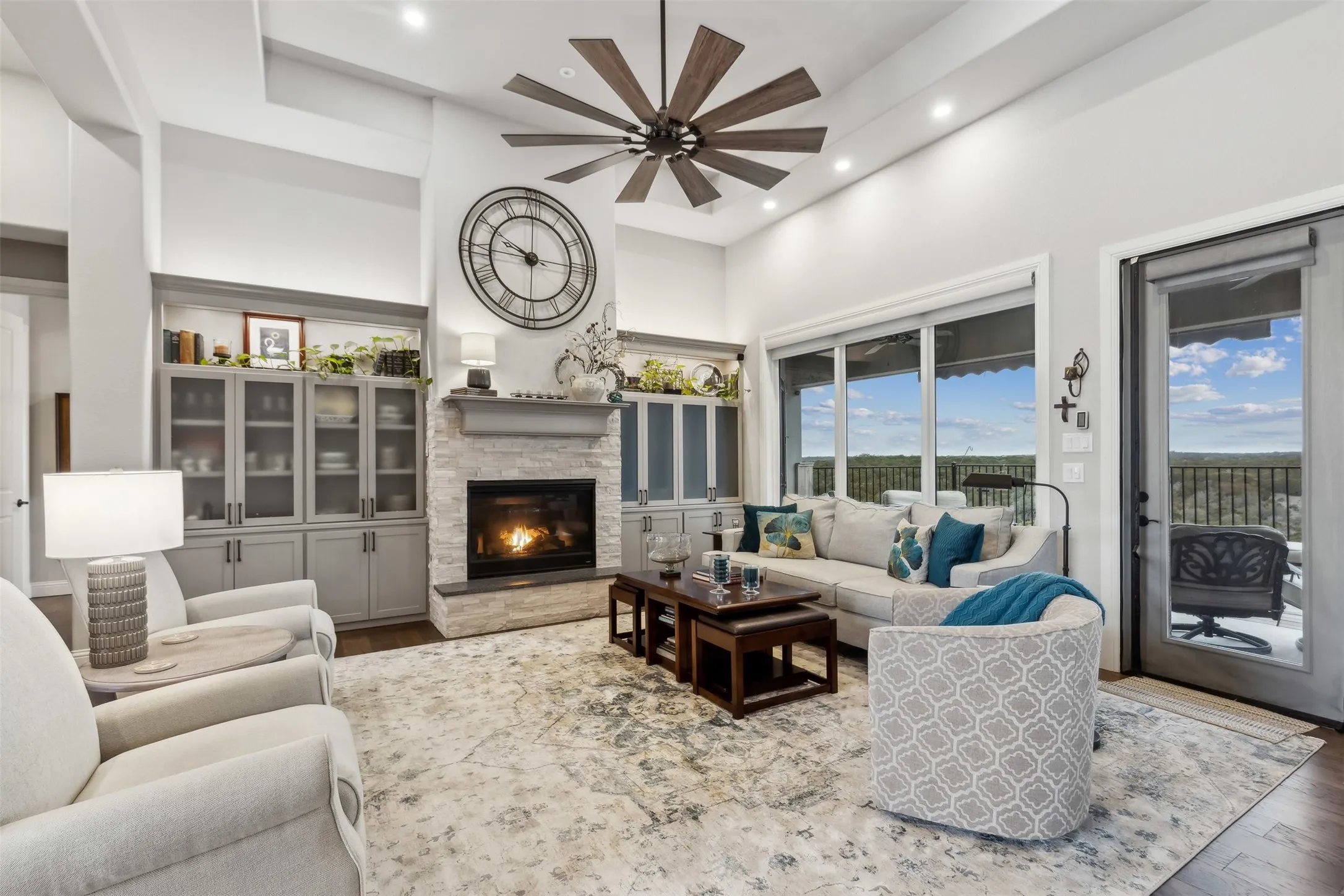 Single Family Residence For Sale in Somervell County , 148 Valley View, Glen Rose, Texas 76043, 3 Bedroom, 4 Bathroom, 2 Garage spaces, 2,327 Sqft, built in 2021, mls#21331864, Real Estate Agent in Glen Rose, Homes For Sale in Somervell county, Homes For Sale in Glen Rose, Realtor in Glen Rose Texas, Real Estate Brokerage Independent Realty Texas, Luminita Cordes Realtor