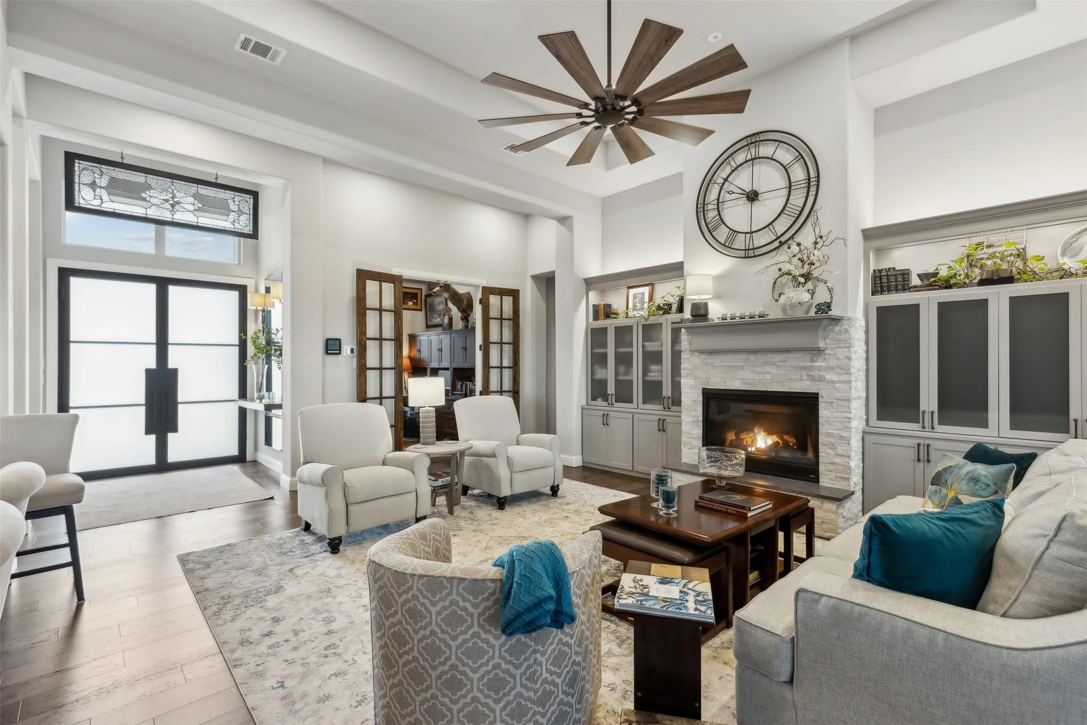 Single Family Residence For Sale in Somervell County , 148 Valley View, Glen Rose, Texas 76043, 3 Bedroom, 4 Bathroom, 2 Garage spaces, 2,327 Sqft, built in 2021, mls#21331864, Real Estate Agent in Glen Rose, Homes For Sale in Somervell county, Homes For Sale in Glen Rose, Realtor in Glen Rose Texas, Real Estate Brokerage Independent Realty Texas, Luminita Cordes Realtor