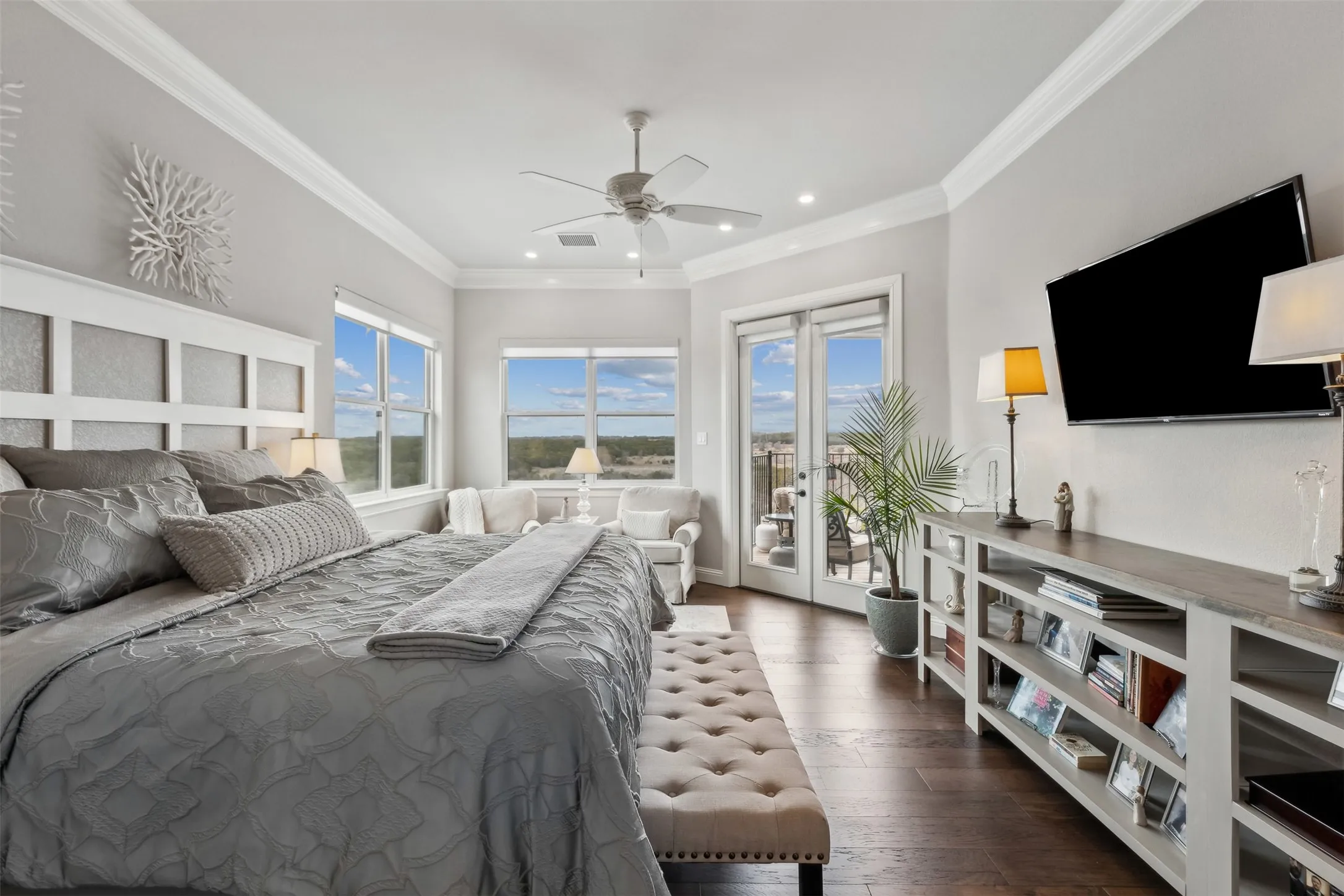 Single Family Residence For Sale in Somervell County , 148 Valley View, Glen Rose, Texas 76043, 3 Bedroom, 4 Bathroom, 2 Garage spaces, 2,327 Sqft, built in 2021, mls#21331864, Real Estate Agent in Glen Rose, Homes For Sale in Somervell county, Homes For Sale in Glen Rose, Realtor in Glen Rose Texas, Real Estate Brokerage Independent Realty Texas, Luminita Cordes Realtor