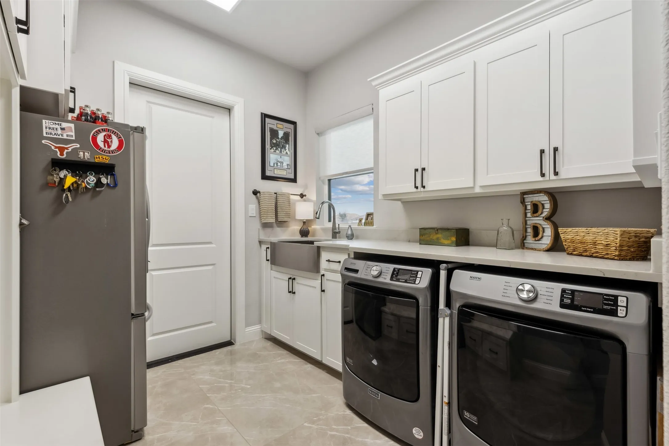 Single Family Residence For Sale in Somervell County , 148 Valley View, Glen Rose, Texas 76043, 3 Bedroom, 4 Bathroom, 2 Garage spaces, 2,327 Sqft, built in 2021, mls#21331864, Real Estate Agent in Glen Rose, Homes For Sale in Somervell county, Homes For Sale in Glen Rose, Realtor in Glen Rose Texas, Real Estate Brokerage Independent Realty Texas, Luminita Cordes Realtor