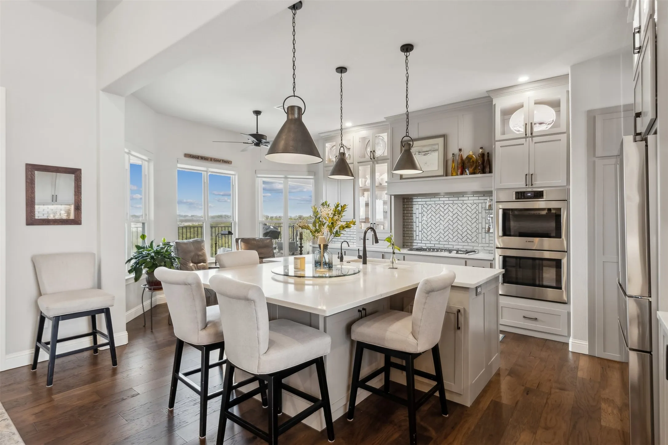 Single Family Residence For Sale in Somervell County , 148 Valley View, Glen Rose, Texas 76043, 3 Bedroom, 4 Bathroom, 2 Garage spaces, 2,327 Sqft, built in 2021, mls#21331864, Real Estate Agent in Glen Rose, Homes For Sale in Somervell county, Homes For Sale in Glen Rose, Realtor in Glen Rose Texas, Real Estate Brokerage Independent Realty Texas, Luminita Cordes Realtor