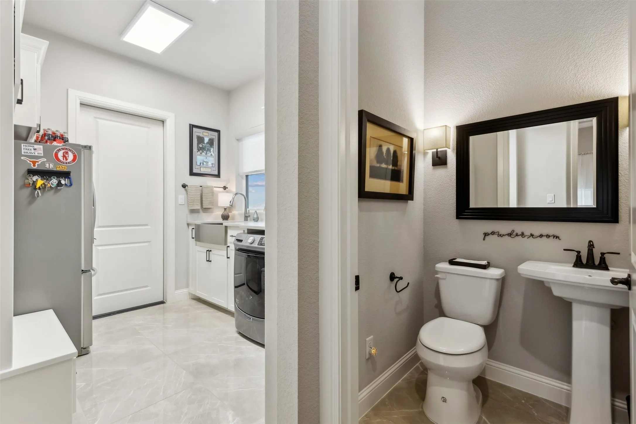 Single Family Residence For Sale in Somervell County , 148 Valley View, Glen Rose, Texas 76043, 3 Bedroom, 4 Bathroom, 2 Garage spaces, 2,327 Sqft, built in 2021, mls#21331864, Real Estate Agent in Glen Rose, Homes For Sale in Somervell county, Homes For Sale in Glen Rose, Realtor in Glen Rose Texas, Real Estate Brokerage Independent Realty Texas, Luminita Cordes Realtor