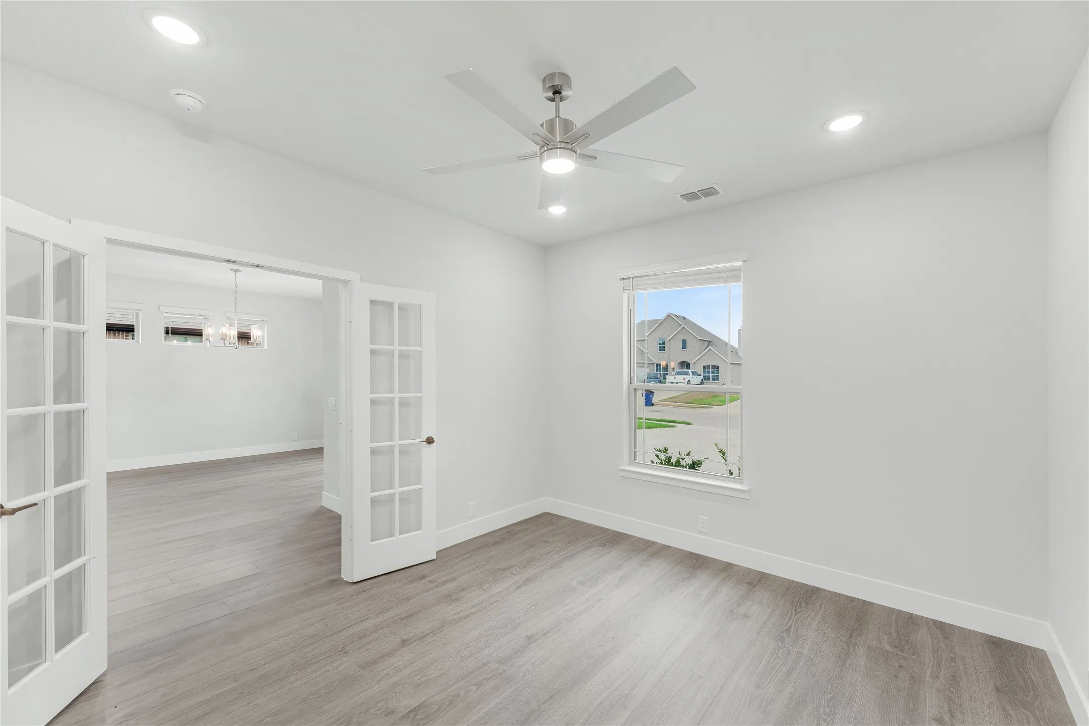 Single Family Residence For Sale in Ellis County , 4017 Foot Hills Drive, Midlothian, Texas 76065, 5 Bedroom, 4 Bathroom, 2 Garage spaces, 3,487 Sqft, built in 2026, mls#21331423, Real Estate Agent in Midlothian, Homes For Sale in Ellis county, Homes For Sale in Midlothian, Realtor in Midlothian Texas, Real Estate Brokerage Independent Realty Texas, Luminita Cordes Realtor