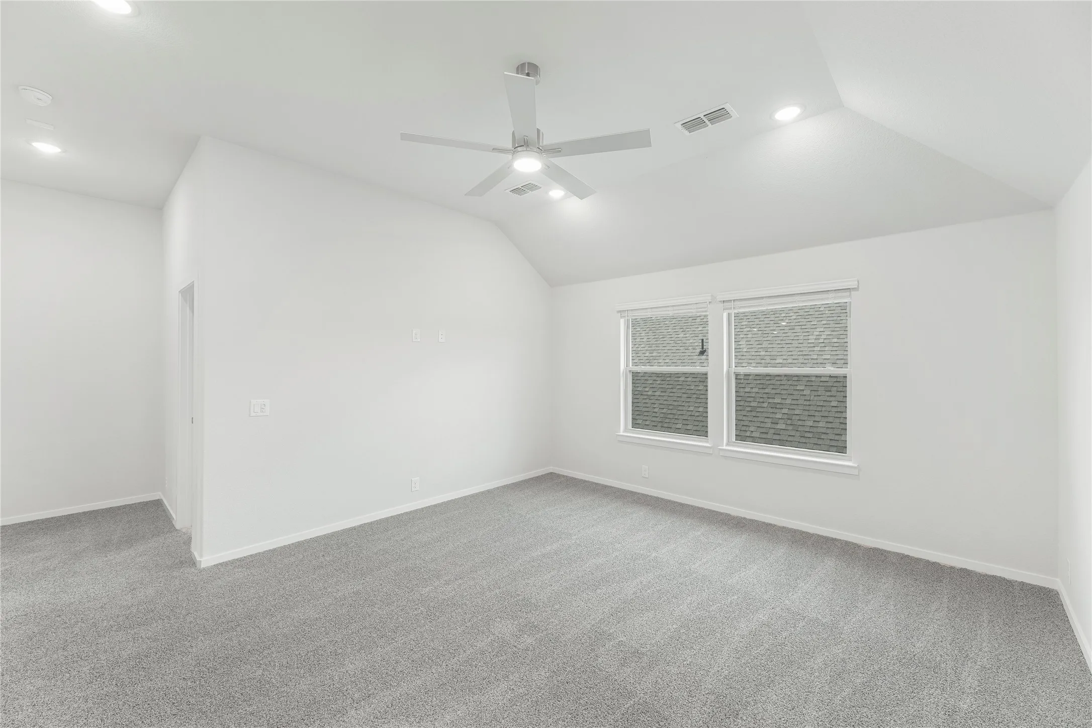Single Family Residence For Sale in Ellis County , 4017 Foot Hills Drive, Midlothian, Texas 76065, 5 Bedroom, 4 Bathroom, 2 Garage spaces, 3,487 Sqft, built in 2026, mls#21331423, Real Estate Agent in Midlothian, Homes For Sale in Ellis county, Homes For Sale in Midlothian, Realtor in Midlothian Texas, Real Estate Brokerage Independent Realty Texas, Luminita Cordes Realtor