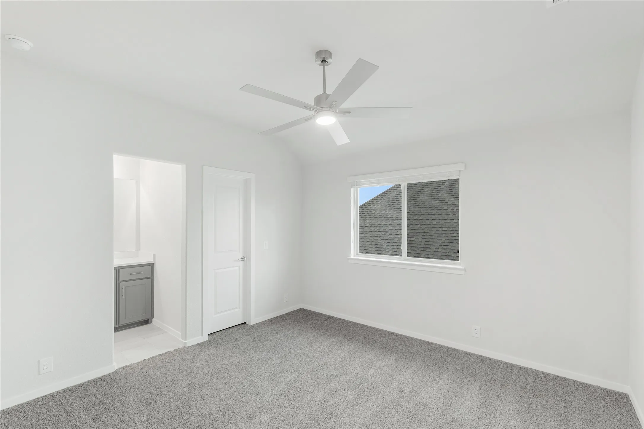 Single Family Residence For Sale in Ellis County , 4017 Foot Hills Drive, Midlothian, Texas 76065, 5 Bedroom, 4 Bathroom, 2 Garage spaces, 3,487 Sqft, built in 2026, mls#21331423, Real Estate Agent in Midlothian, Homes For Sale in Ellis county, Homes For Sale in Midlothian, Realtor in Midlothian Texas, Real Estate Brokerage Independent Realty Texas, Luminita Cordes Realtor